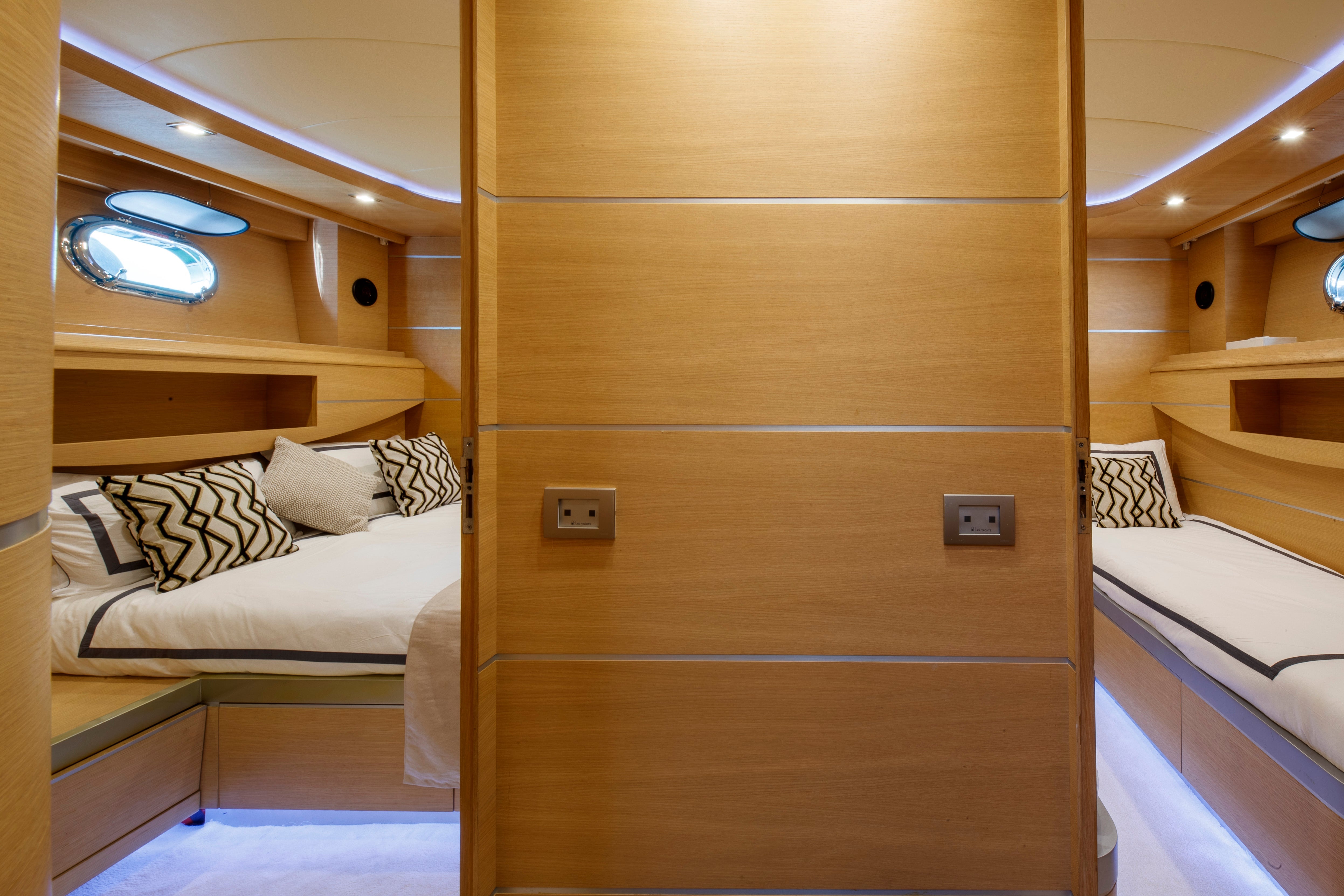 Party Yacht Charter Beaulieu sur Mer
