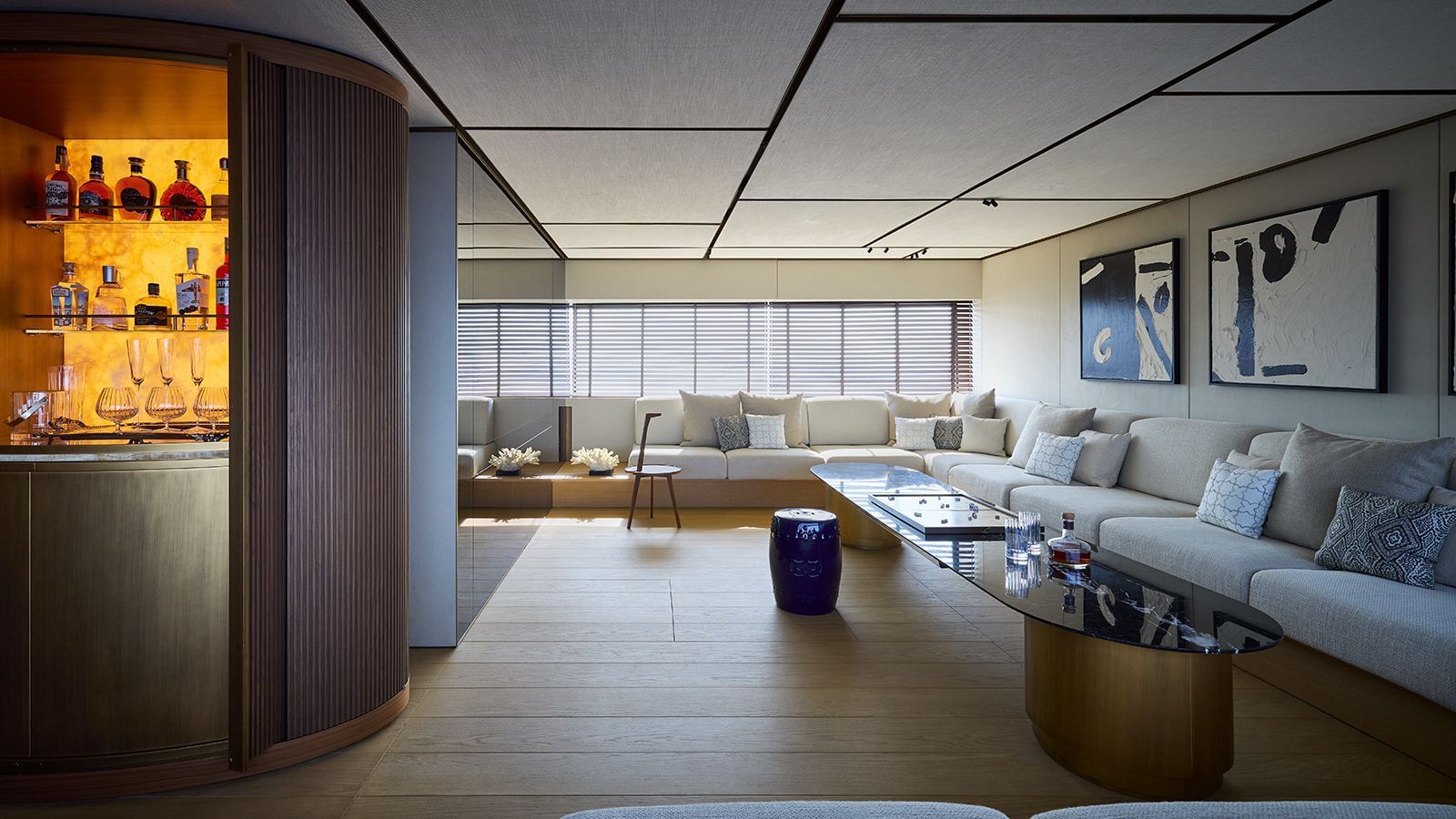 M/Y LA LA LAND yacht charter cost Cannes
