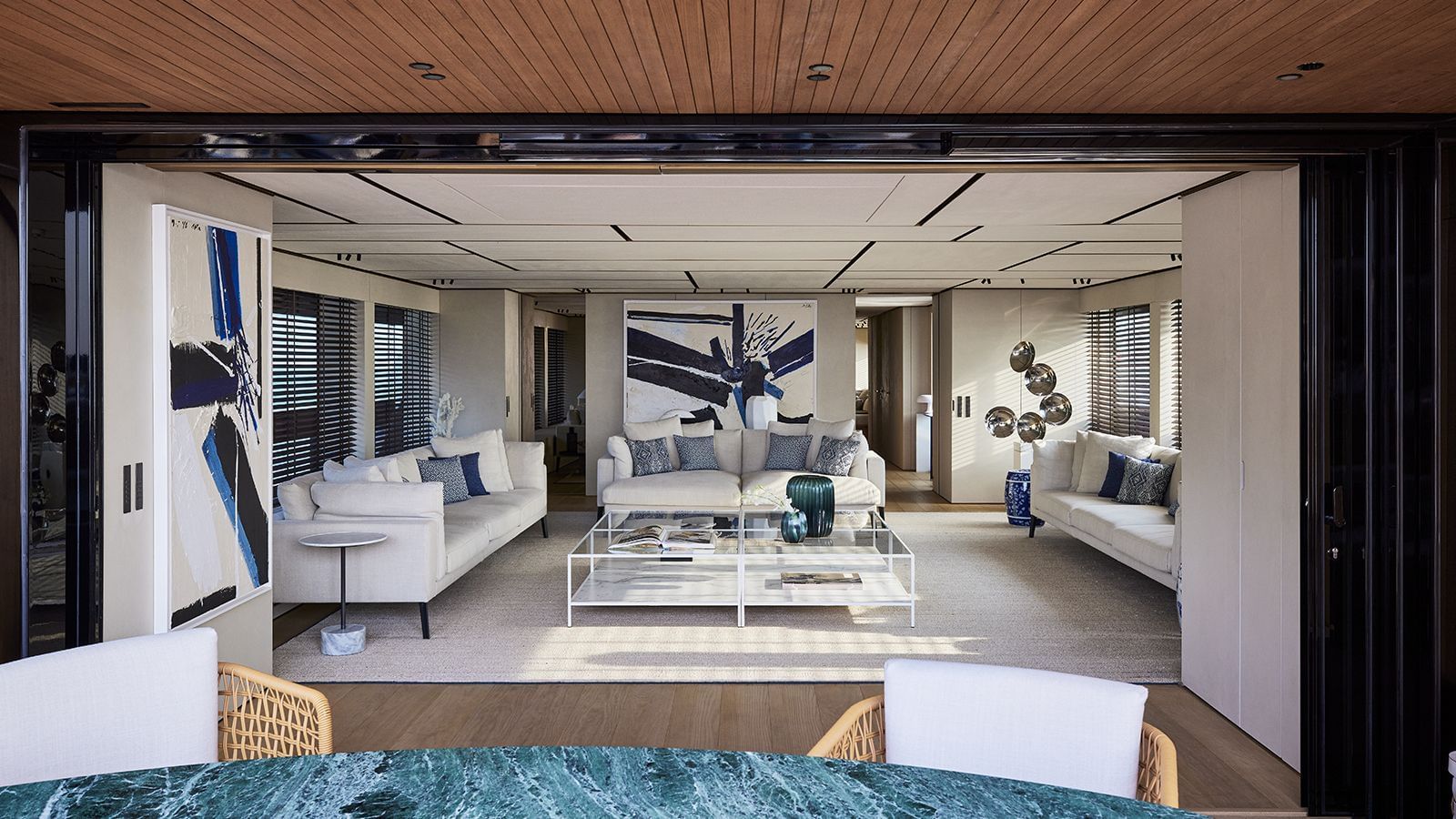 M/Y LA LA LAND yacht charter prices Cannes France