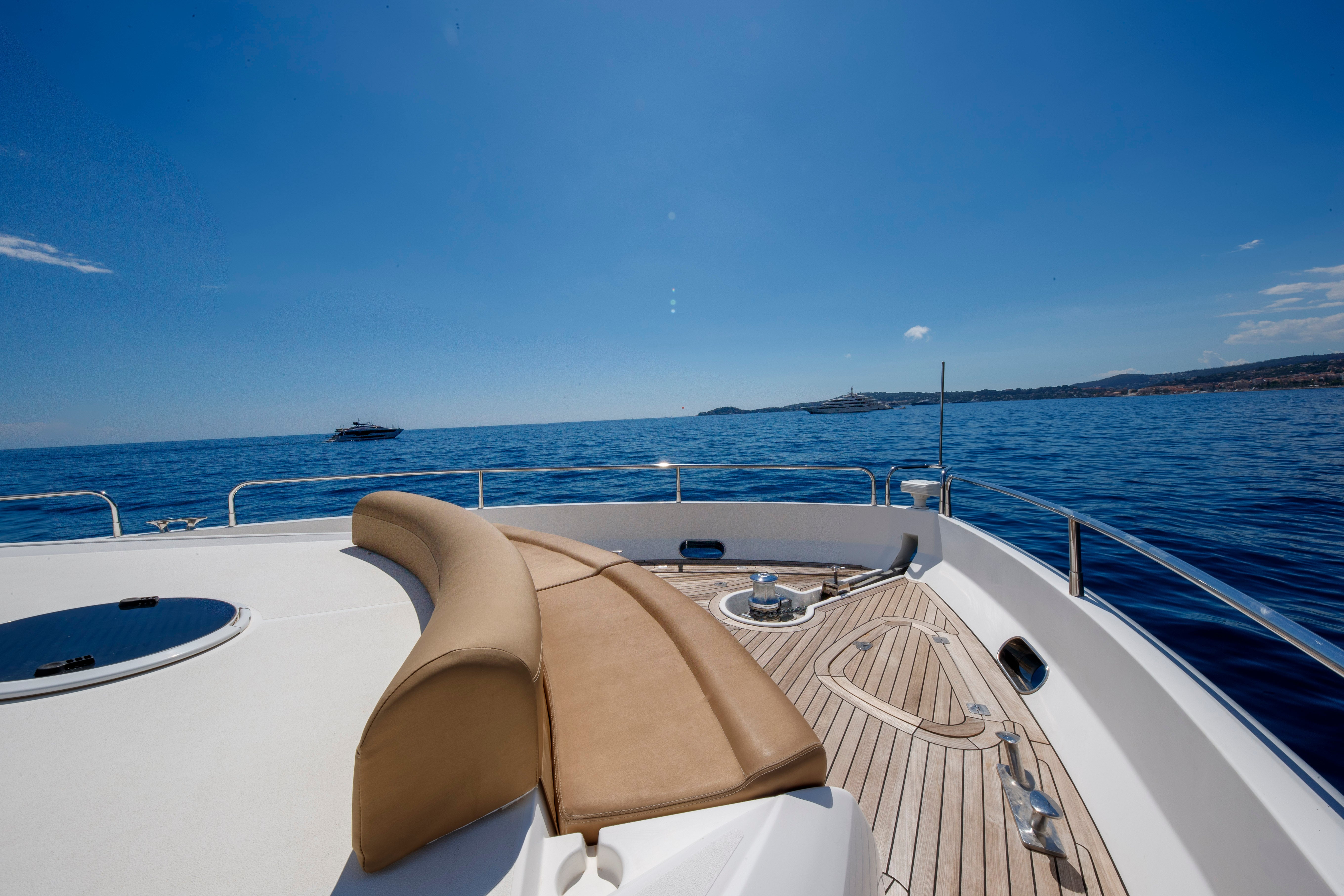 Motor Yacht Charter Monaco