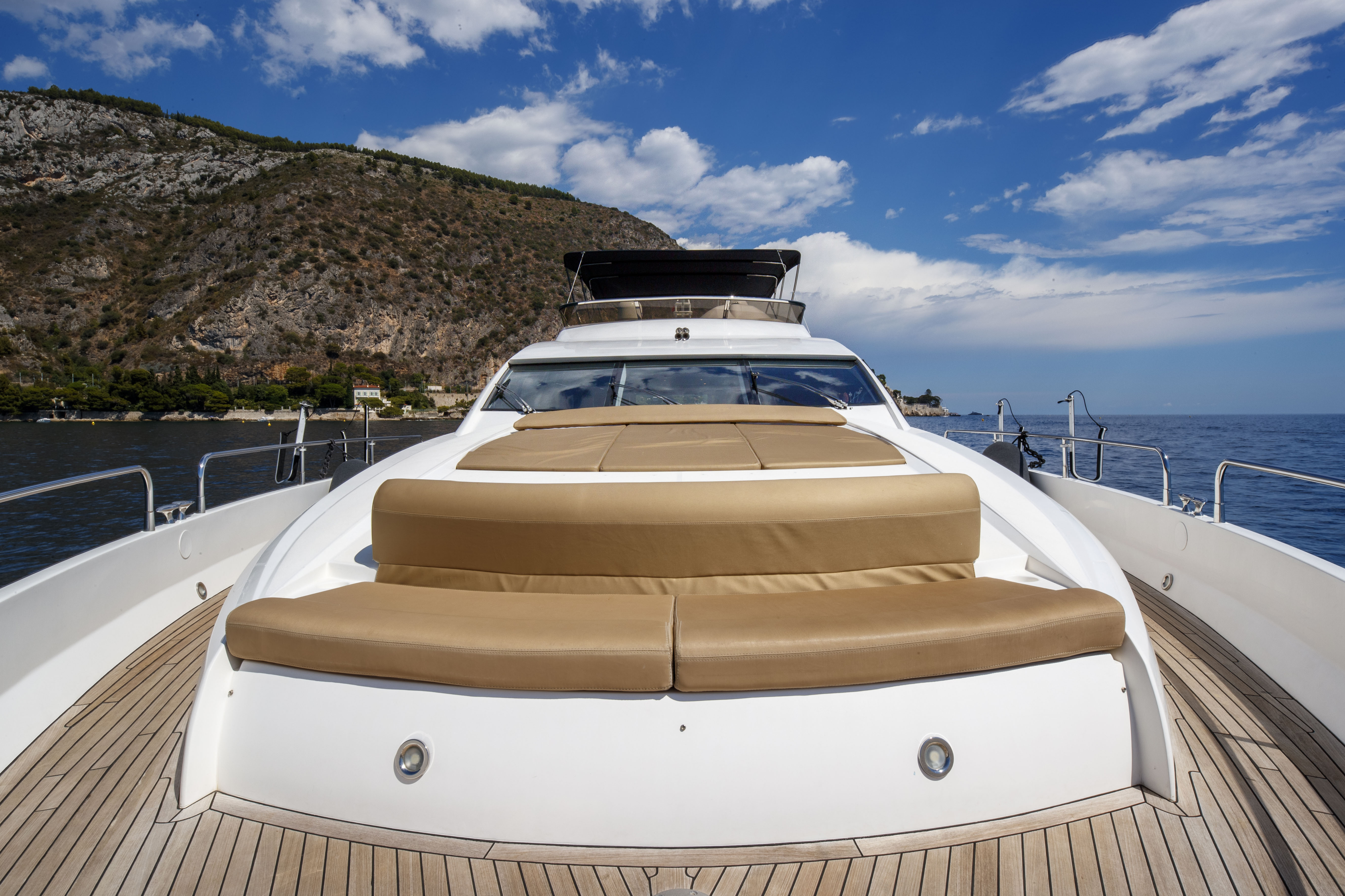 Motor Yacht Charter Monaco