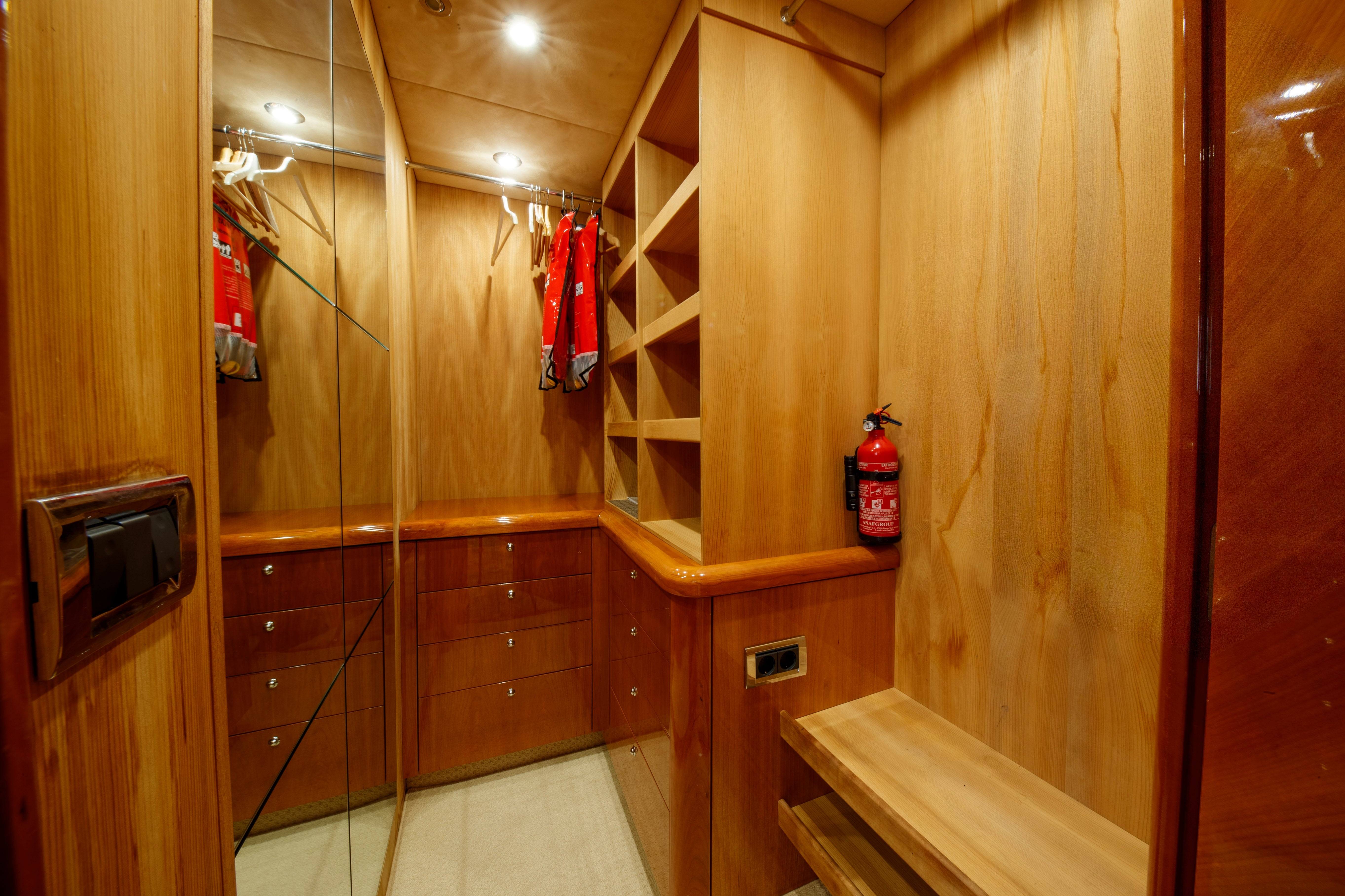 Luxury Yacht Charter In Monaco