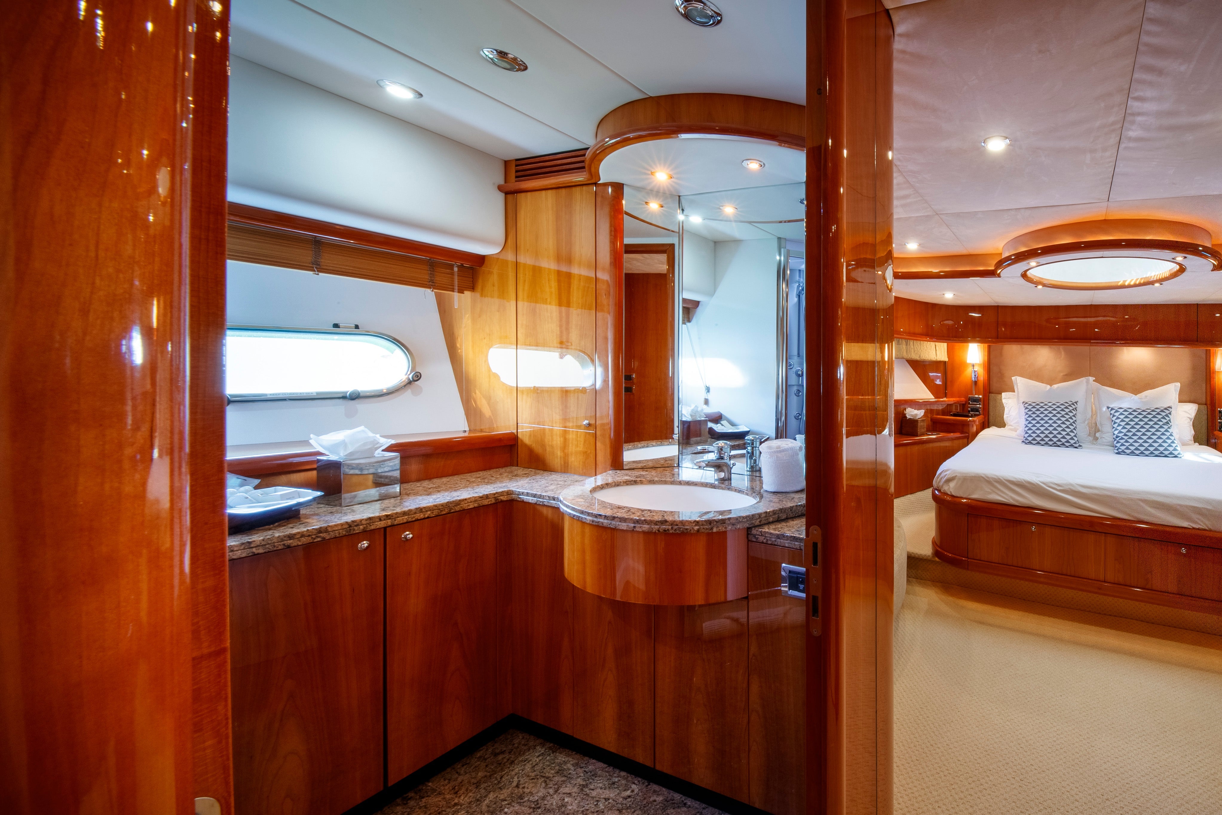 Luxury Yacht Charter In Monaco