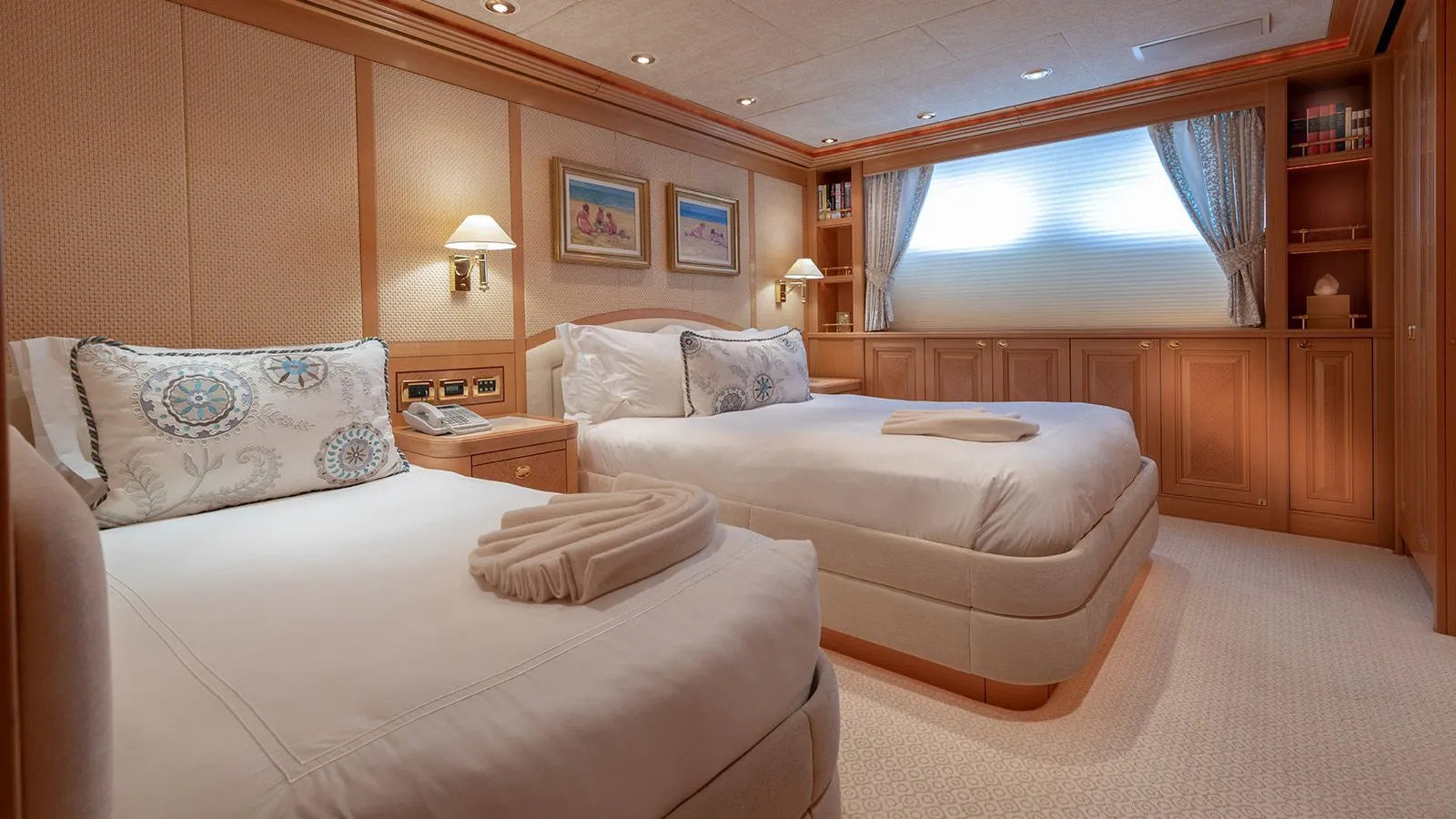 party yacht charter Cannes 