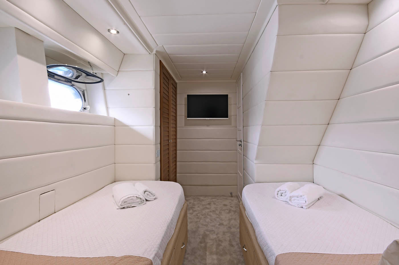 luxury yacht charter Italian Riviera