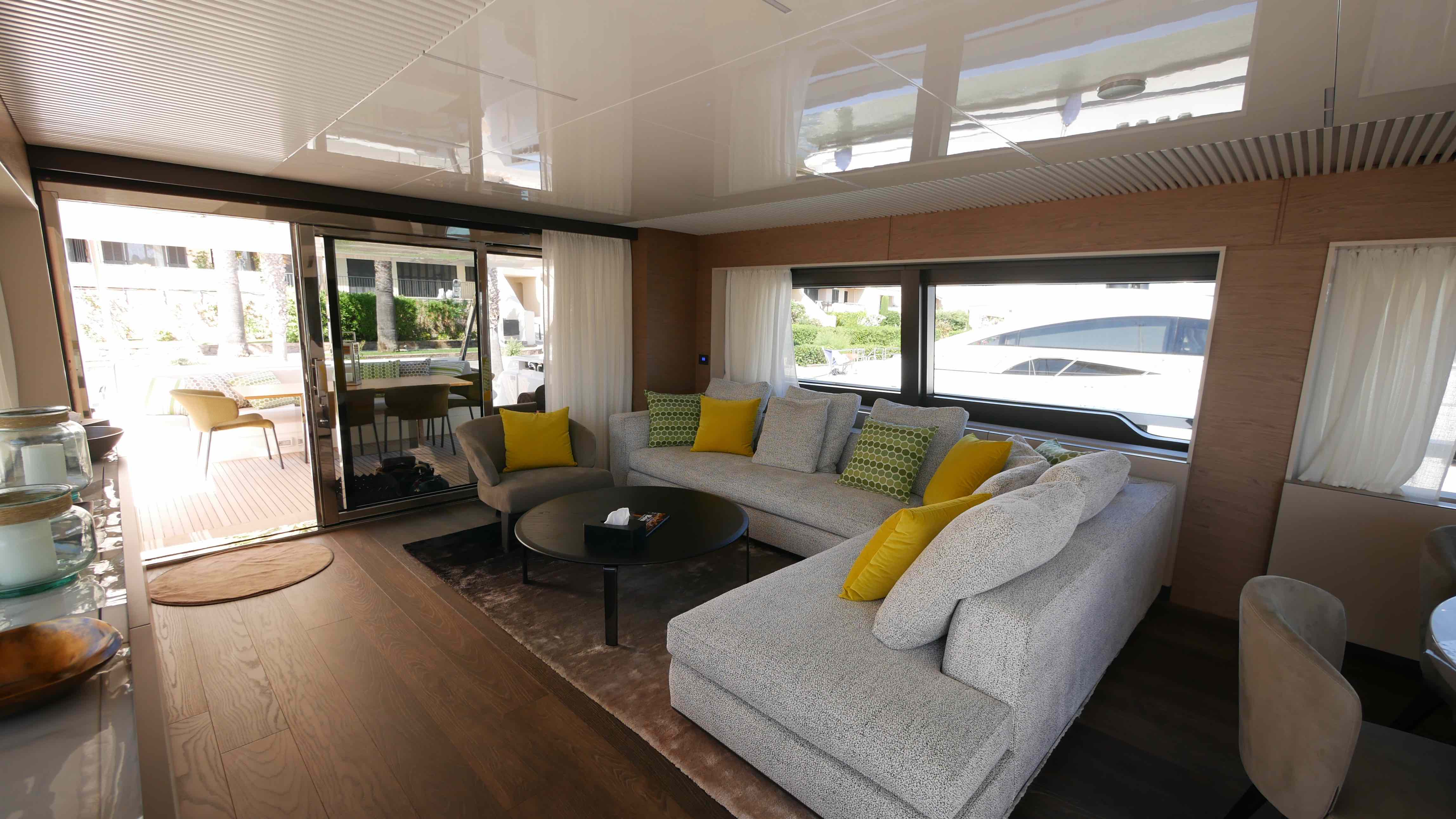 private yacht charter St Tropez France