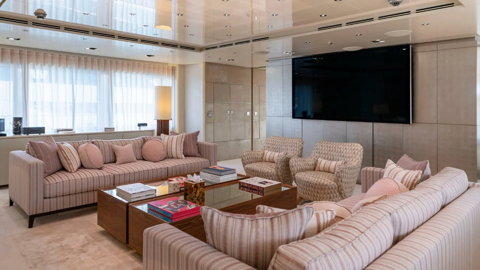 yacht Charter Cannes 