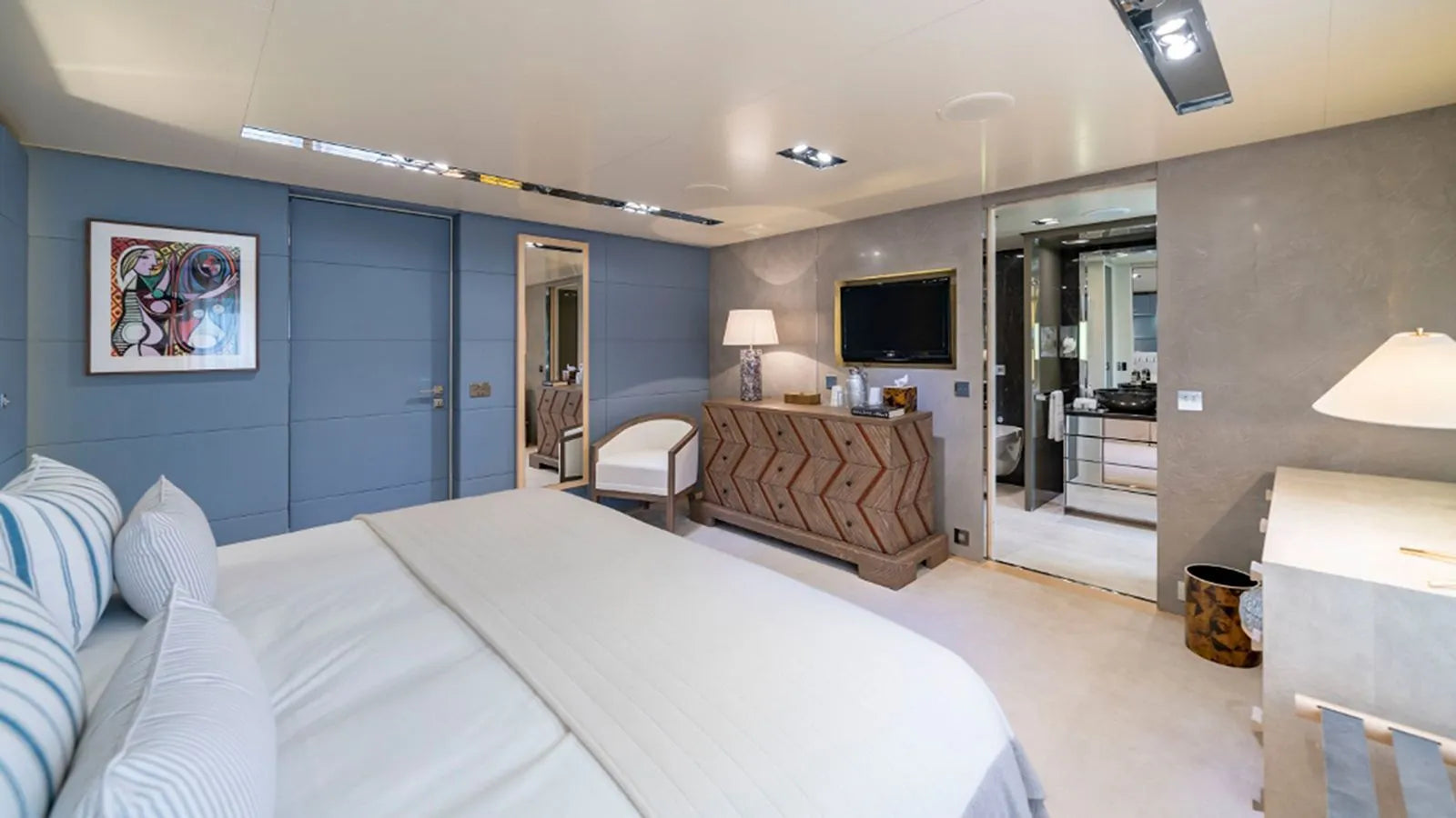 Term yacht Charter Cannes 
