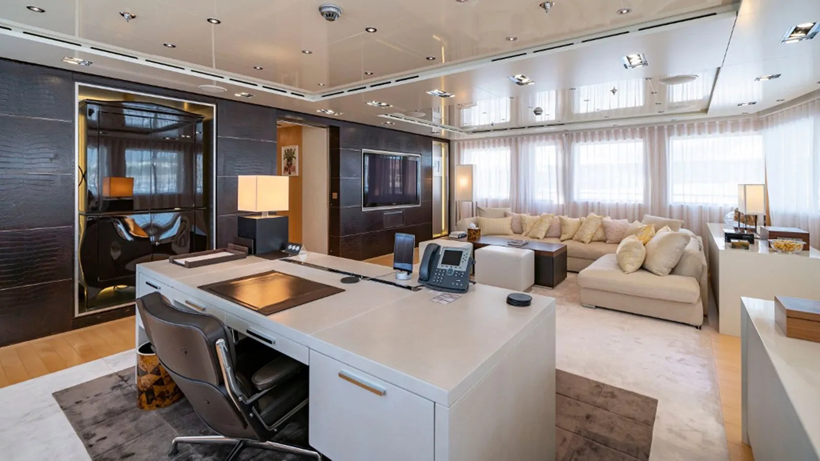 Boat charter Cannes France
