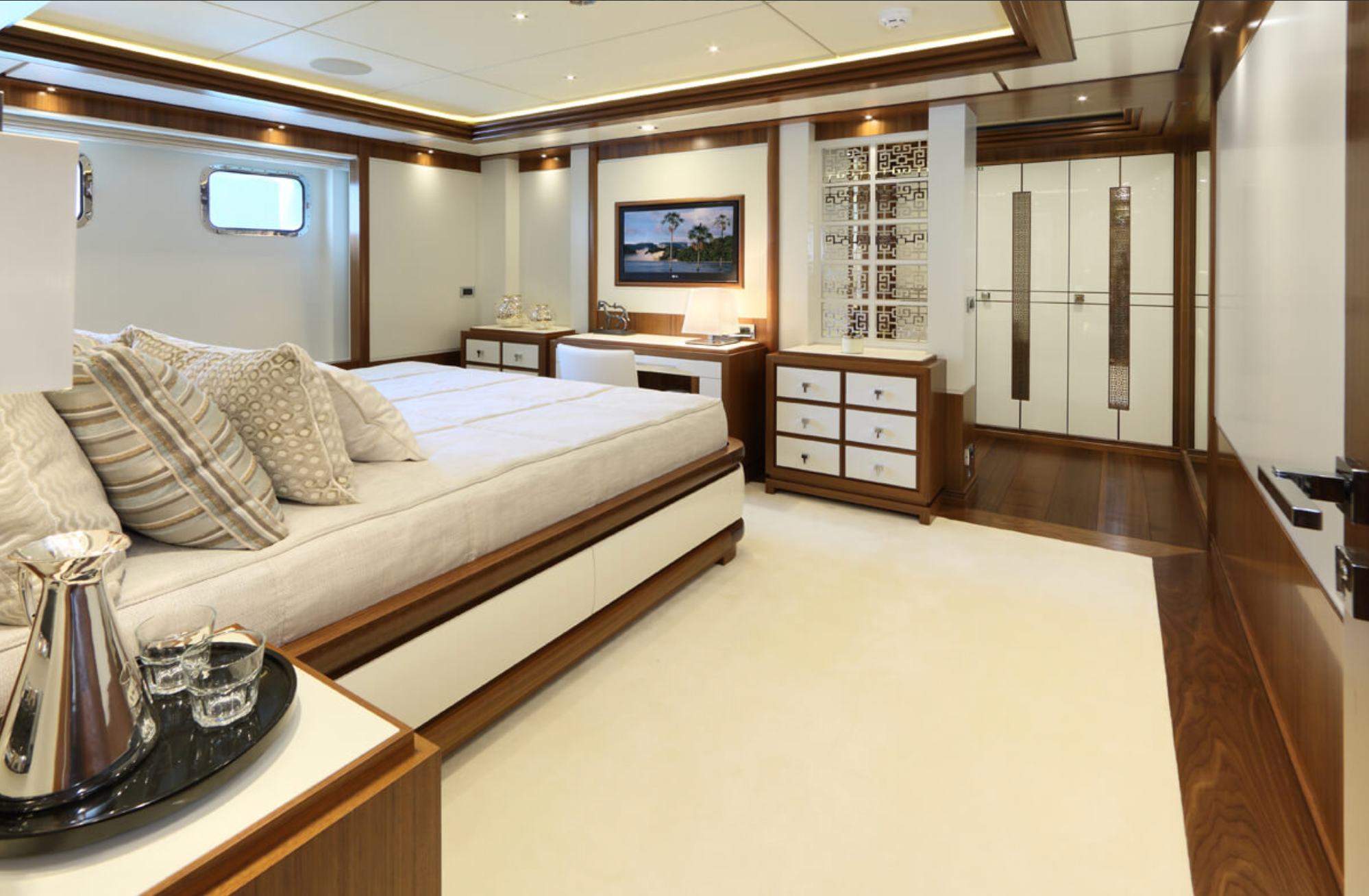 IMMERSIVE 5 star yacht charters Mediterranean