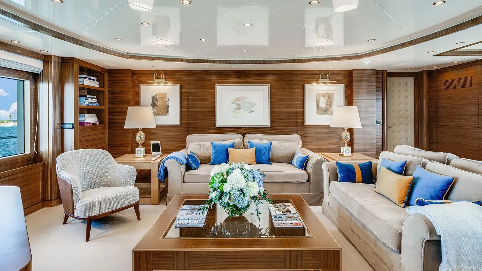 Oceanos Cannes Yacht Charter