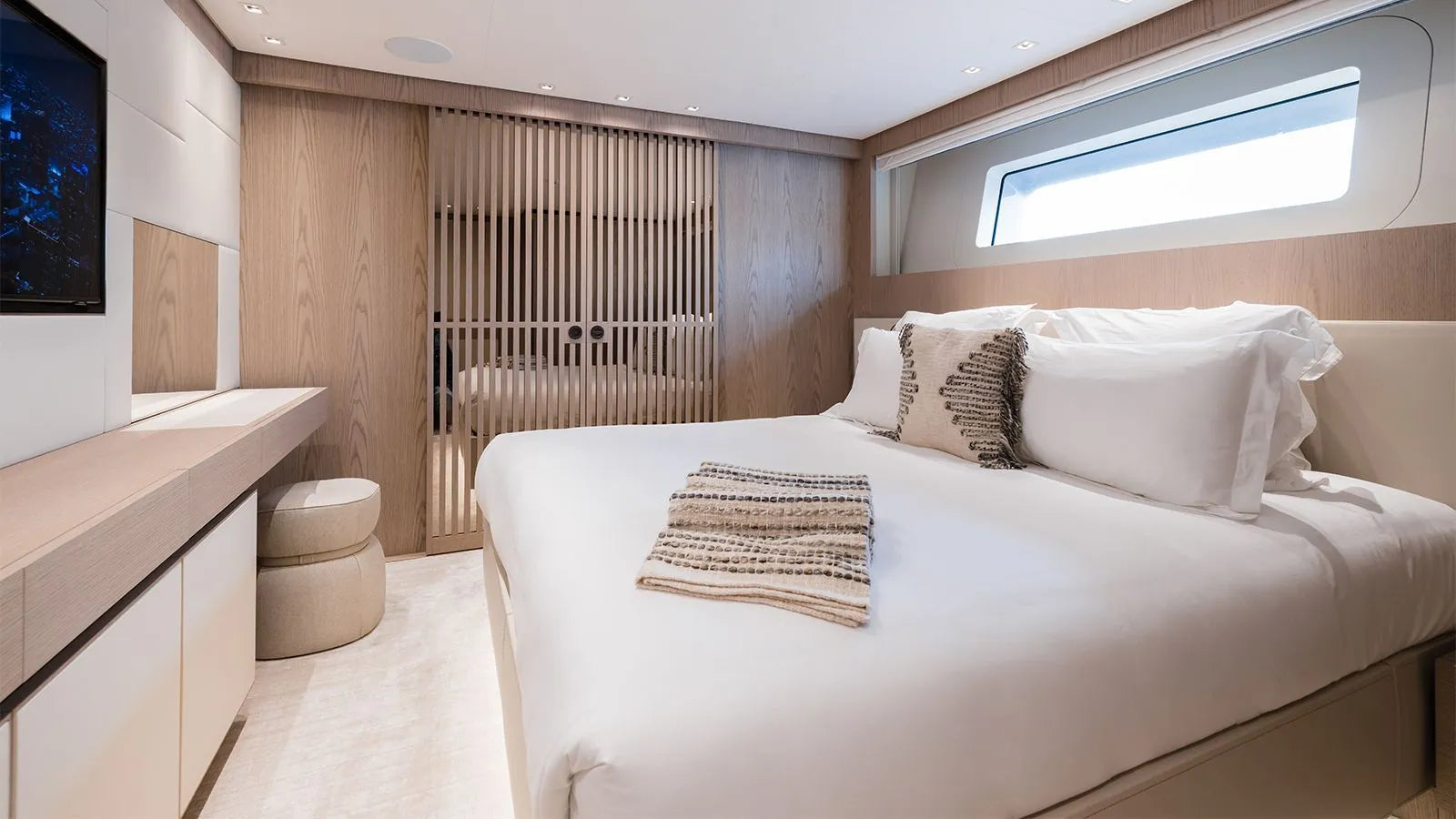 M/Y LES BRUXELLOIS best yacht charter In Cannes France