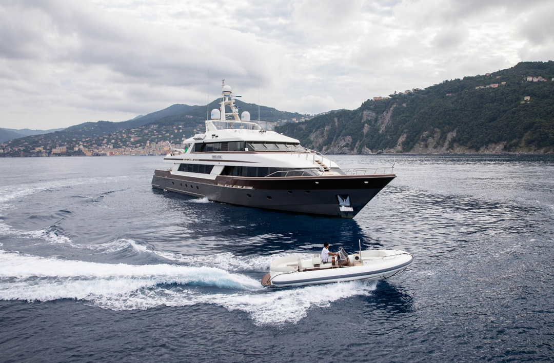 cloud atlas Term yacht Charter Cannes 