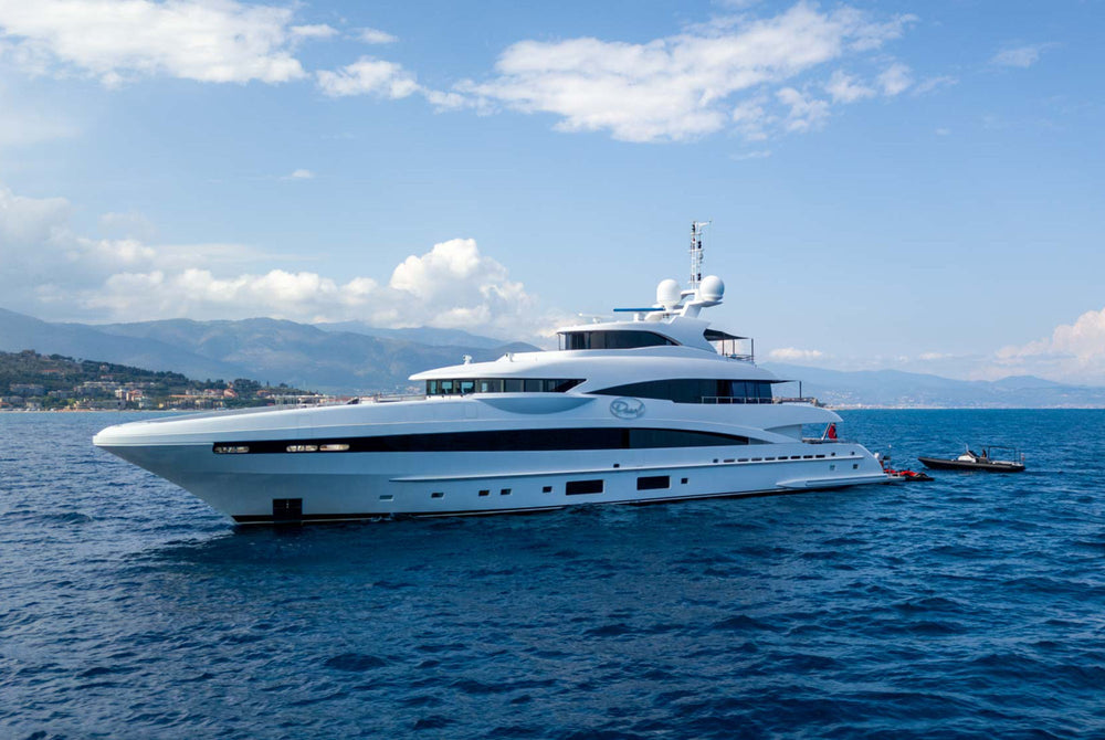 small yacht charter St Tropez France