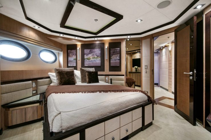Luxury Yacht Charter Cannes