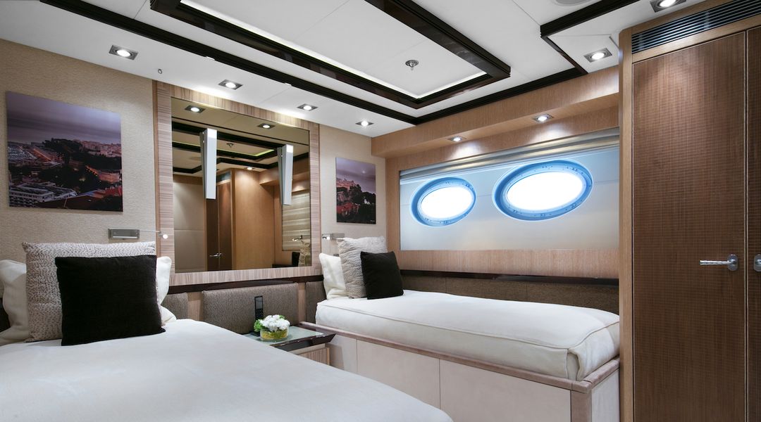 Cannes Luxury Yacht Charter