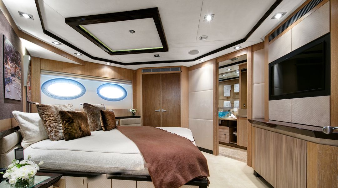Luxury Yacht Charter Cannes