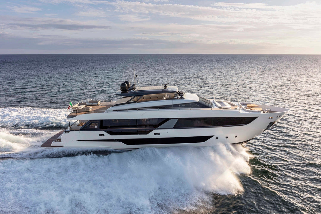 Mega yacht Charter Cannes 