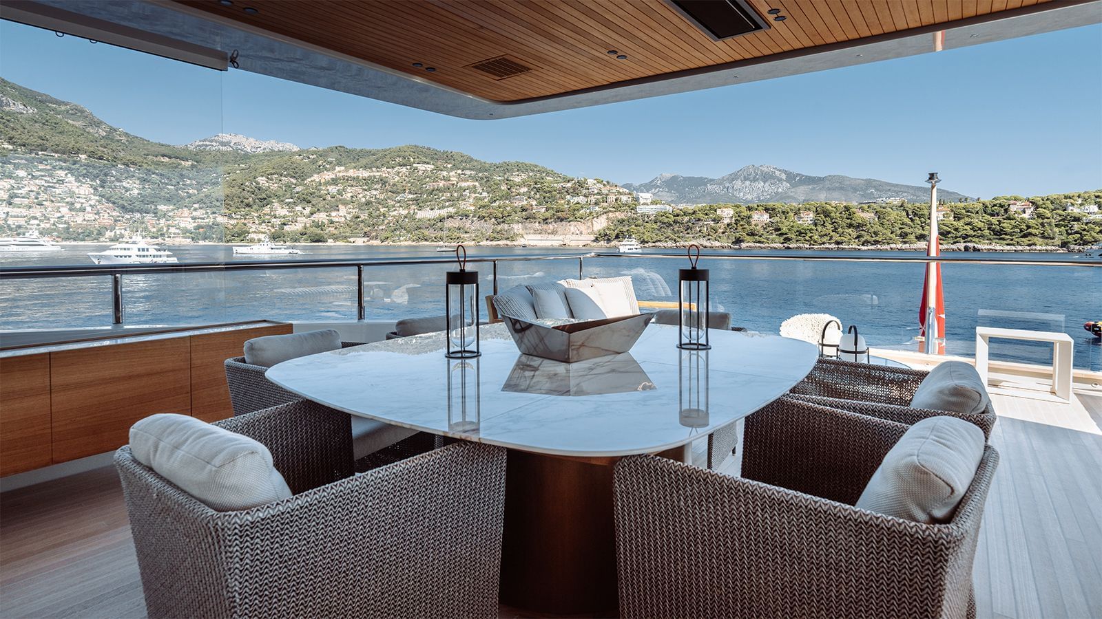 M/Y LA LA LAND Cannes Yacht Charters