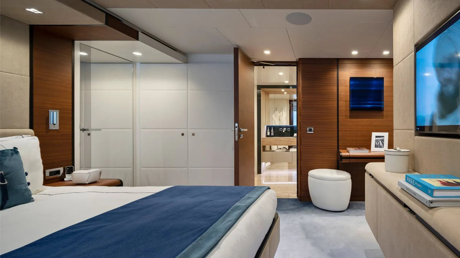 Yacht for rent cannes France