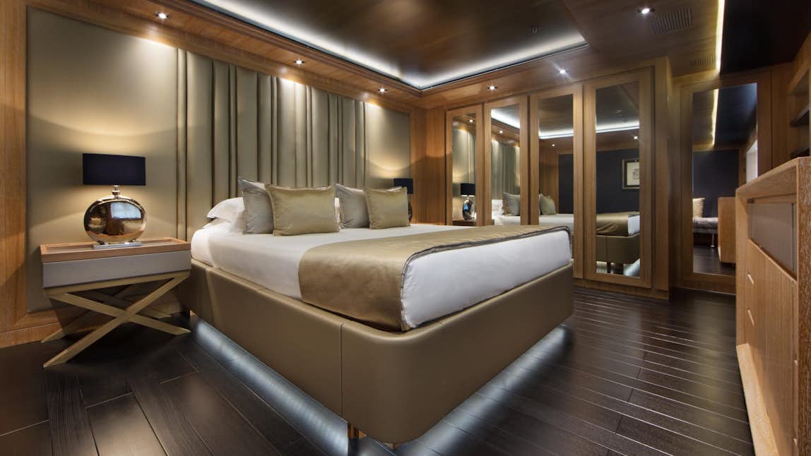 BEATRIX weekly yacht charter Cannes 