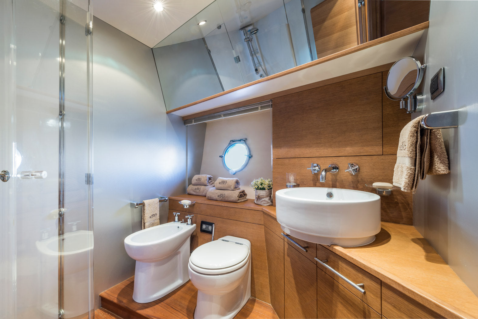 private yacht charter St Tropez France