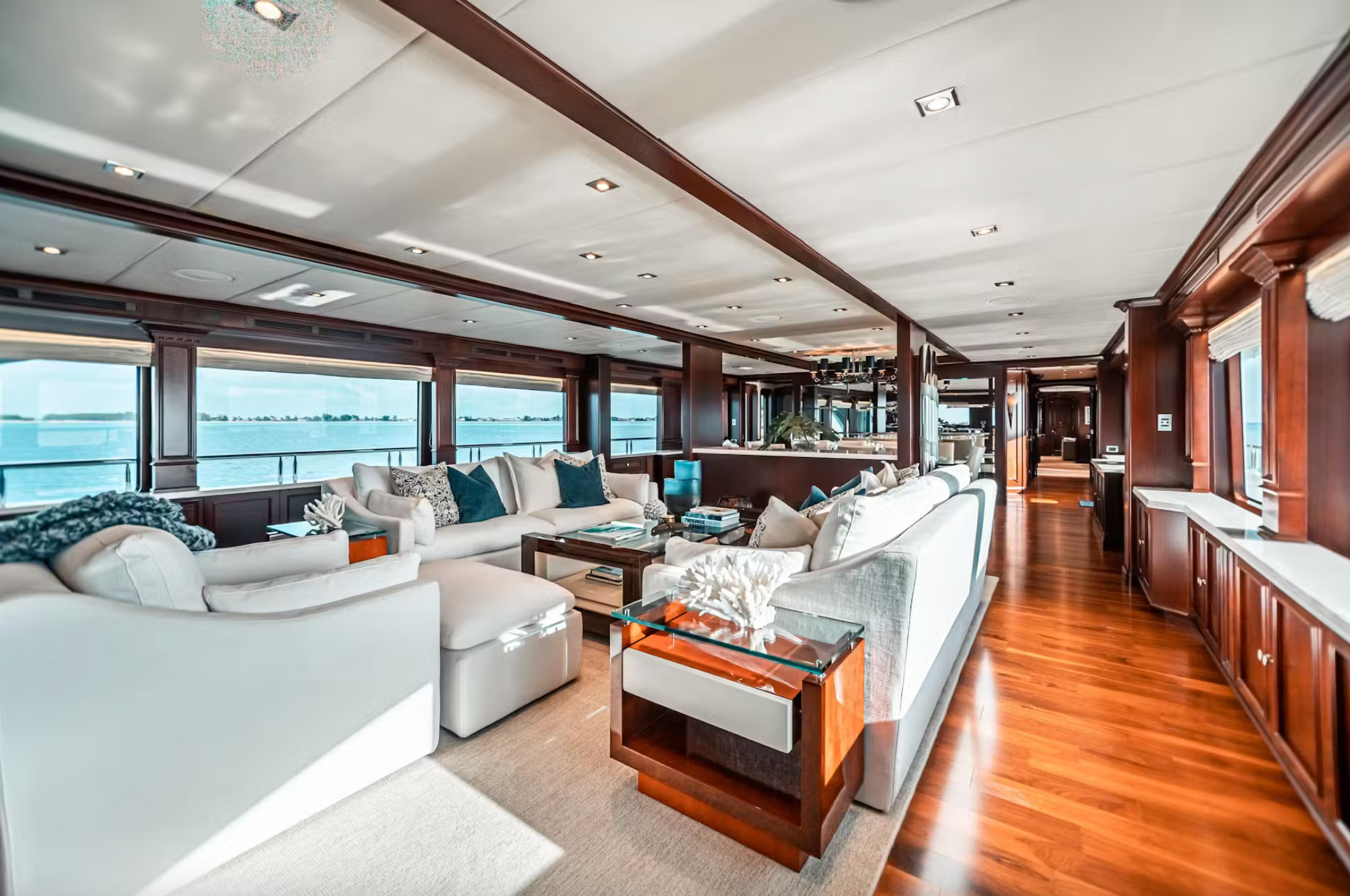 party yacht Charter Holiday Caribbean