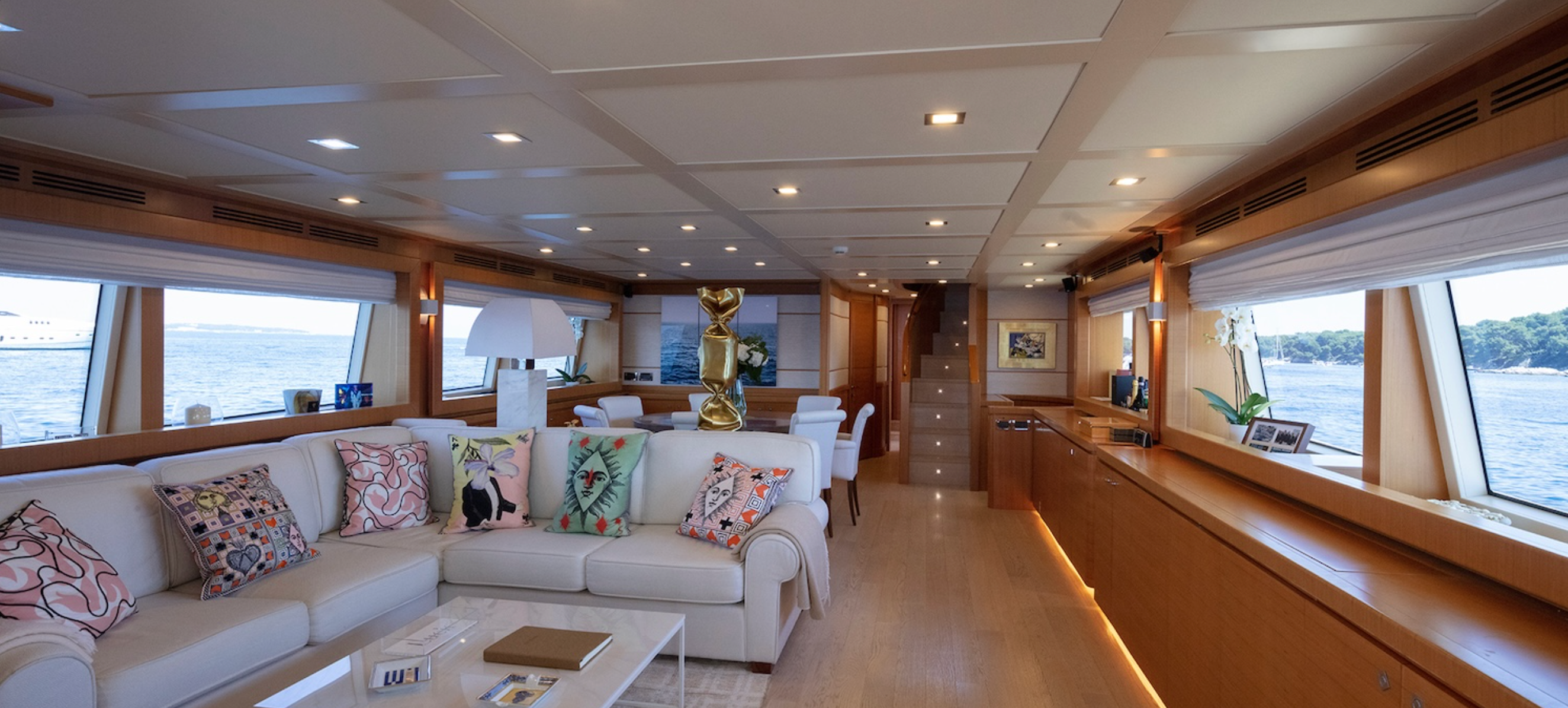 Best Off party yacht charters Monaco
