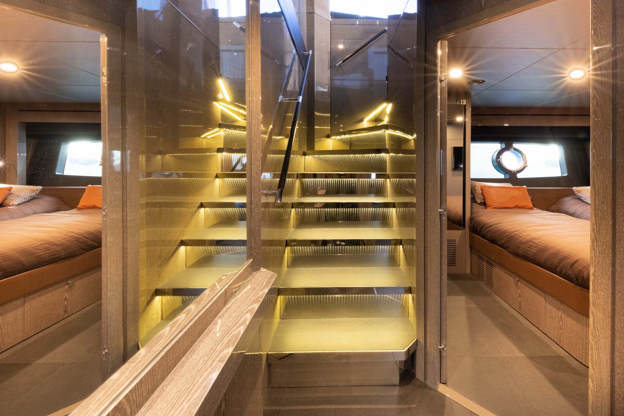 Luxurious yacht charters Monaco