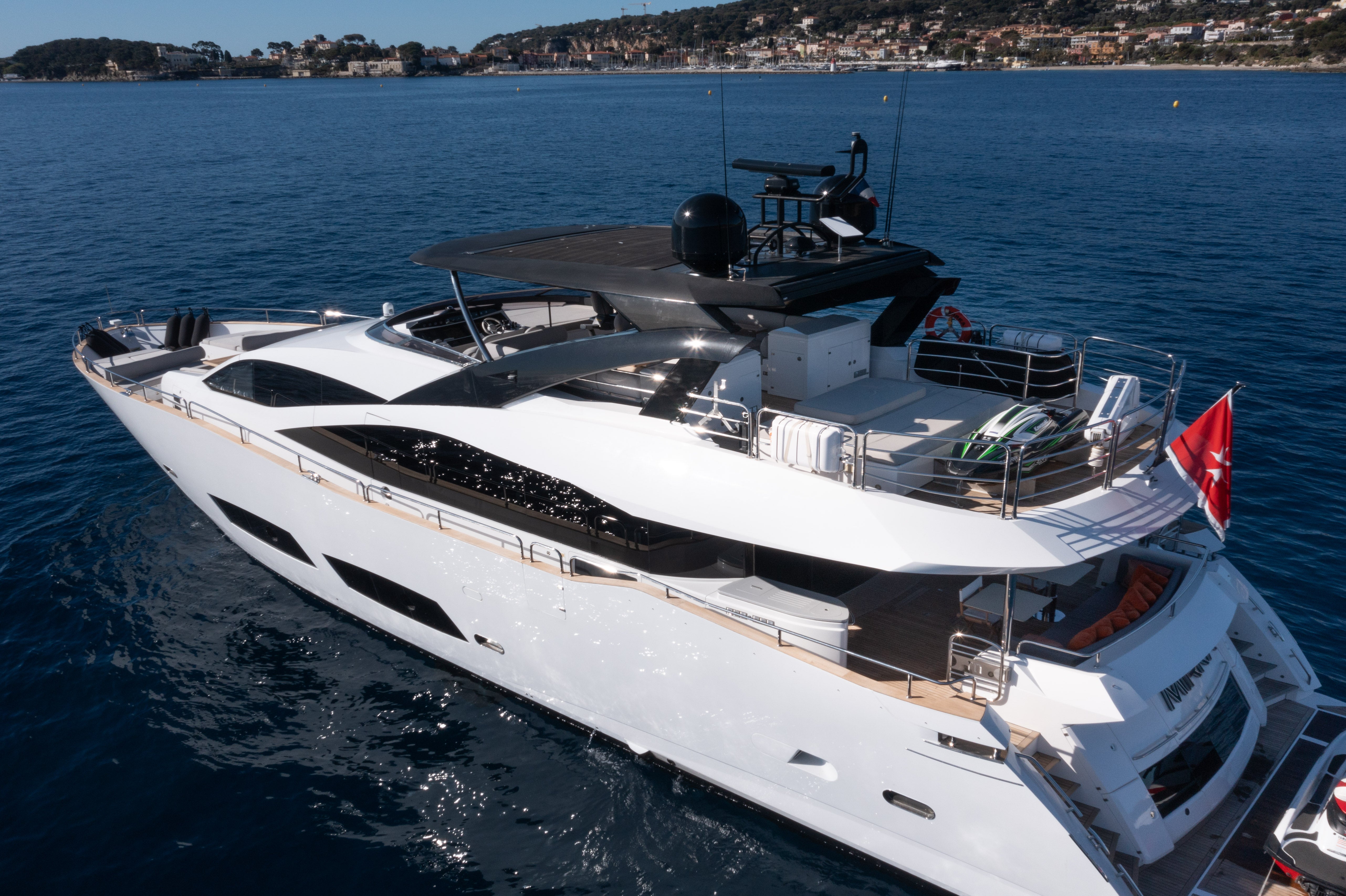 luxury yacht charter cost Monaco