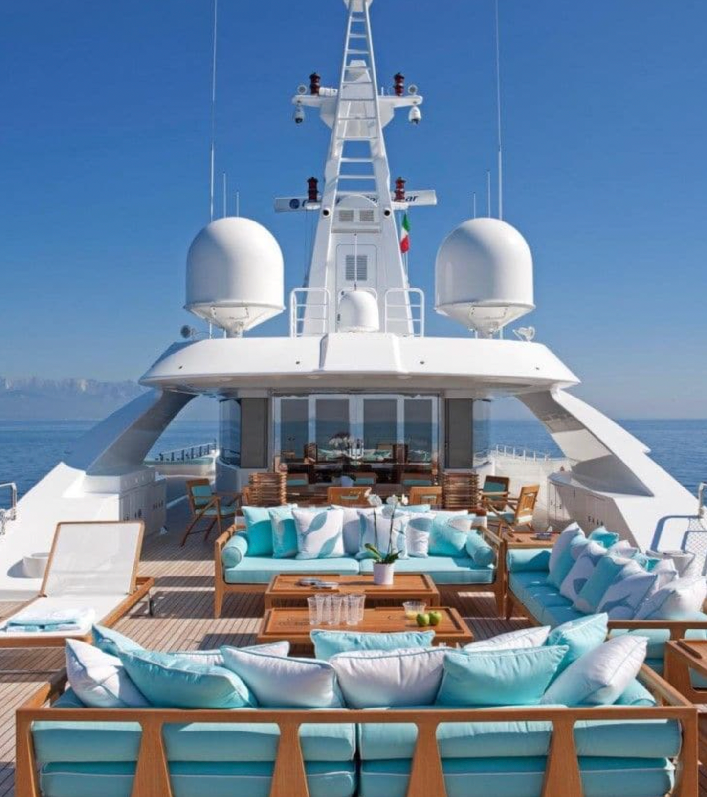 M/Y MIMTEE private yacht charter Cannes