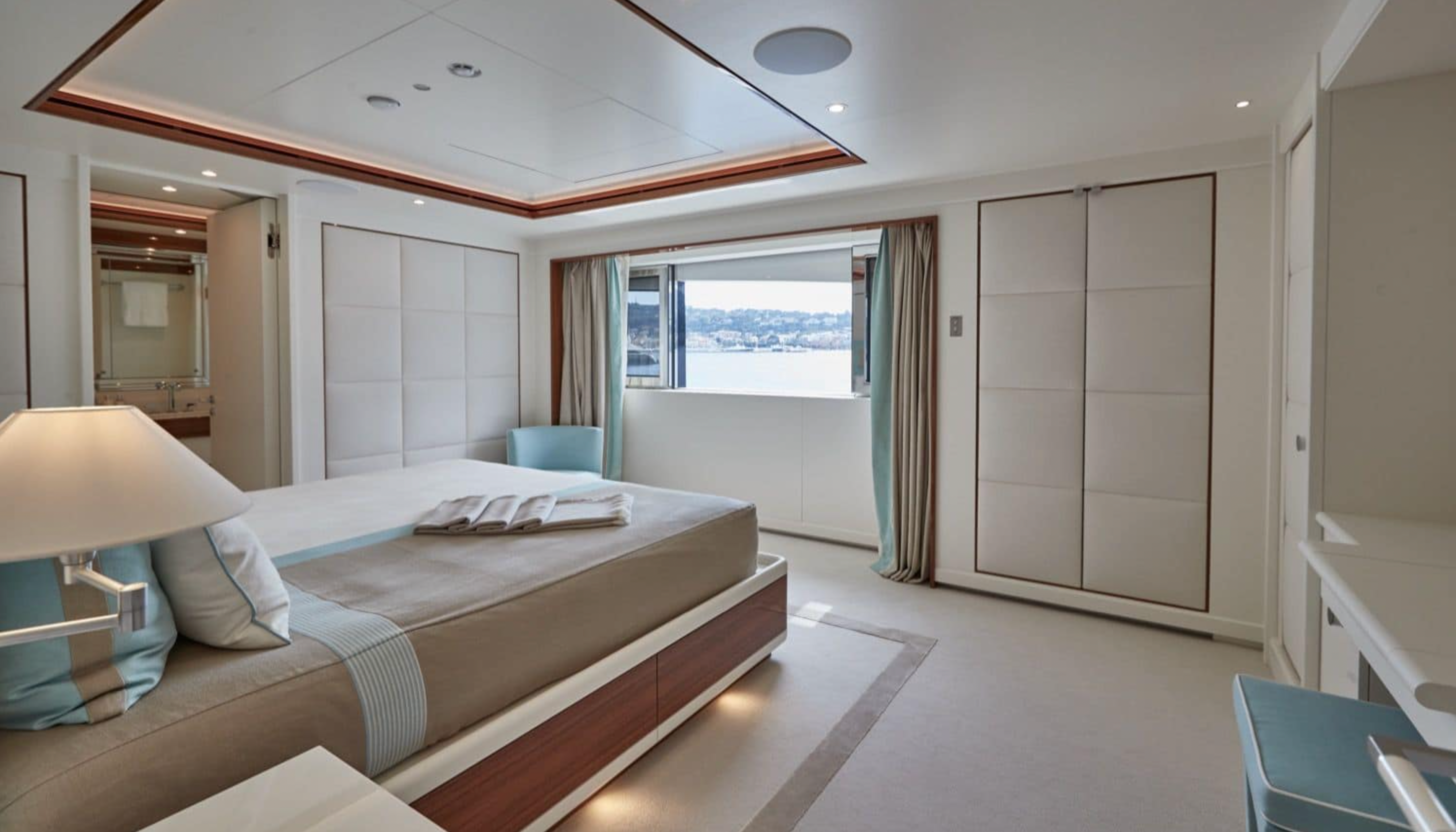 M/Y MIMTEE Yacht Charter Holiday In Cannes France