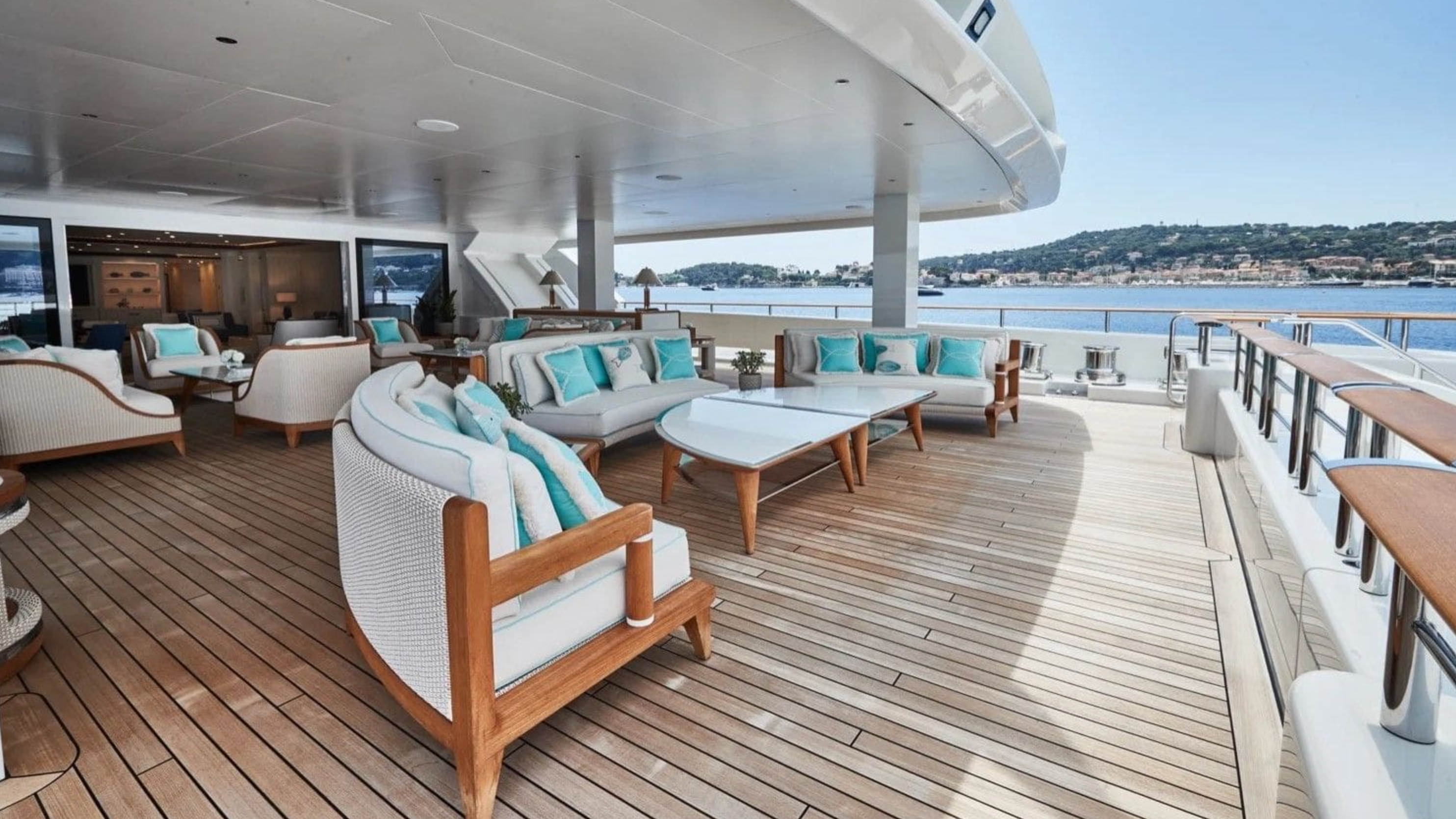 M/Y MIMTEE Superyacht Rental Cannes France
