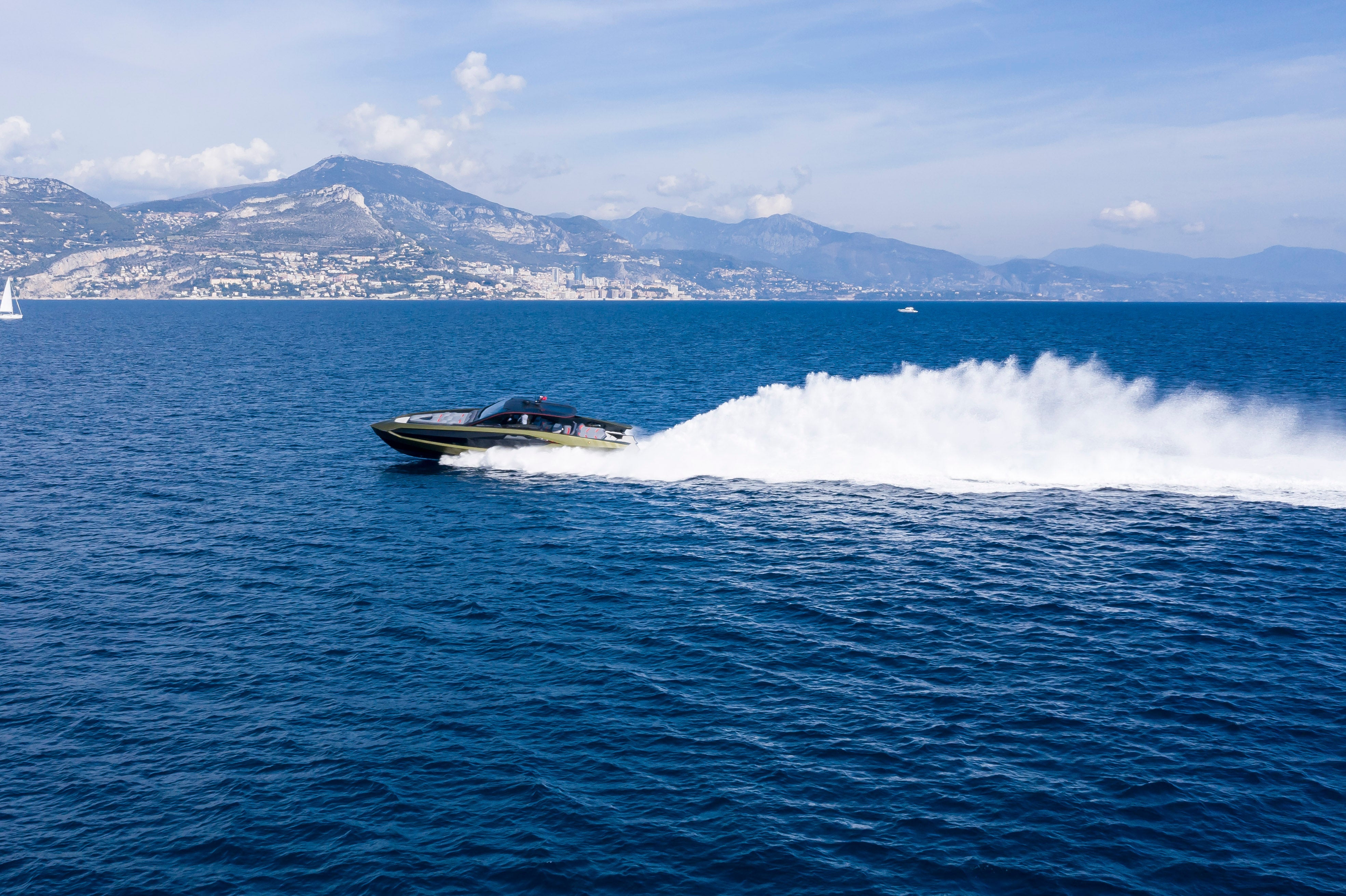 Luxurious yacht charters Monaco