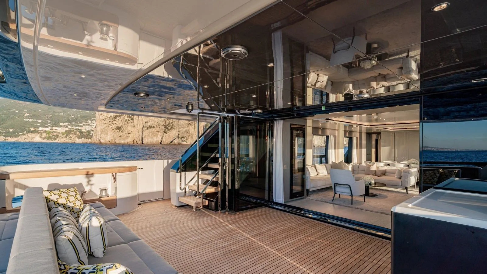 M/Y MARICAN FOREVER charter yacht rental Italian Riviera