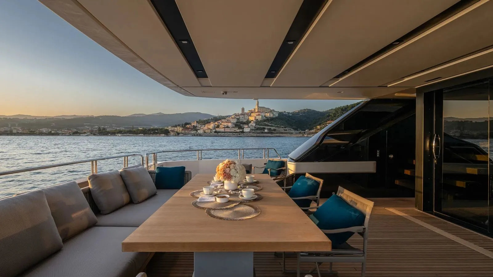 M/Y VAUBAN private yacht rental Italian Riviera