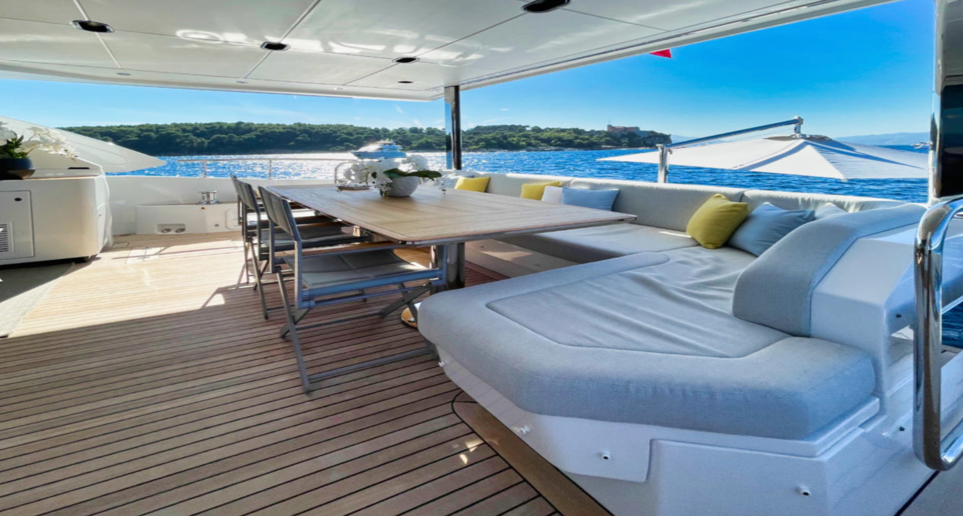 M/Y WAVE Yacht Charter Vacation Monaco