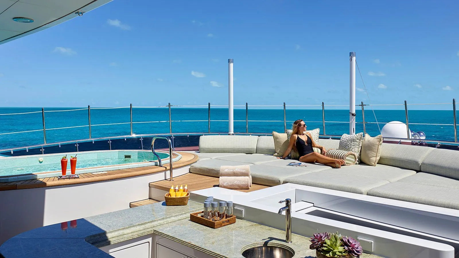 Term yacht Charter Cannes 