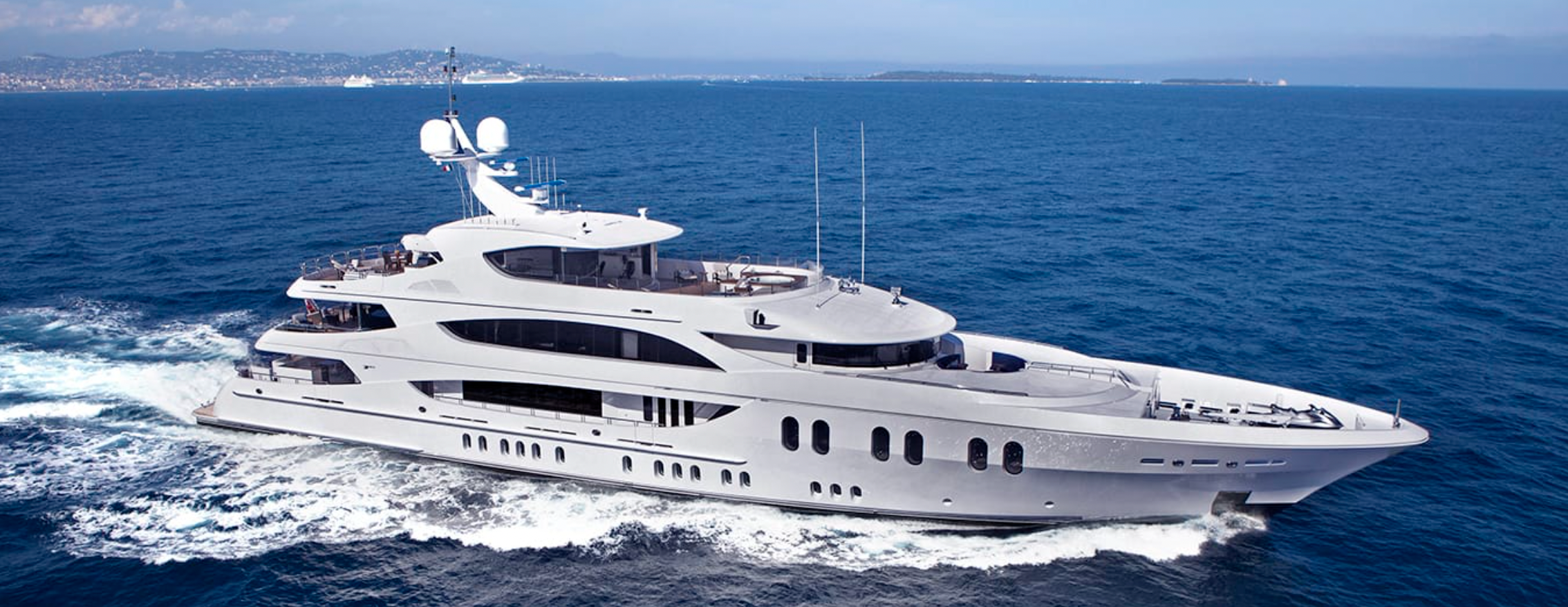 yacht charter Saint Barts and Caribbean