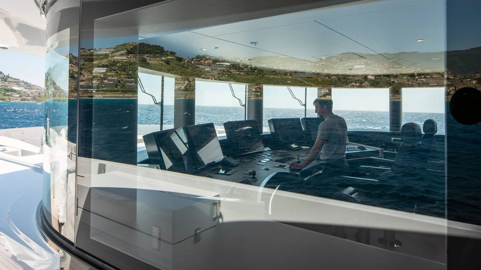 day yacht charter Monaco