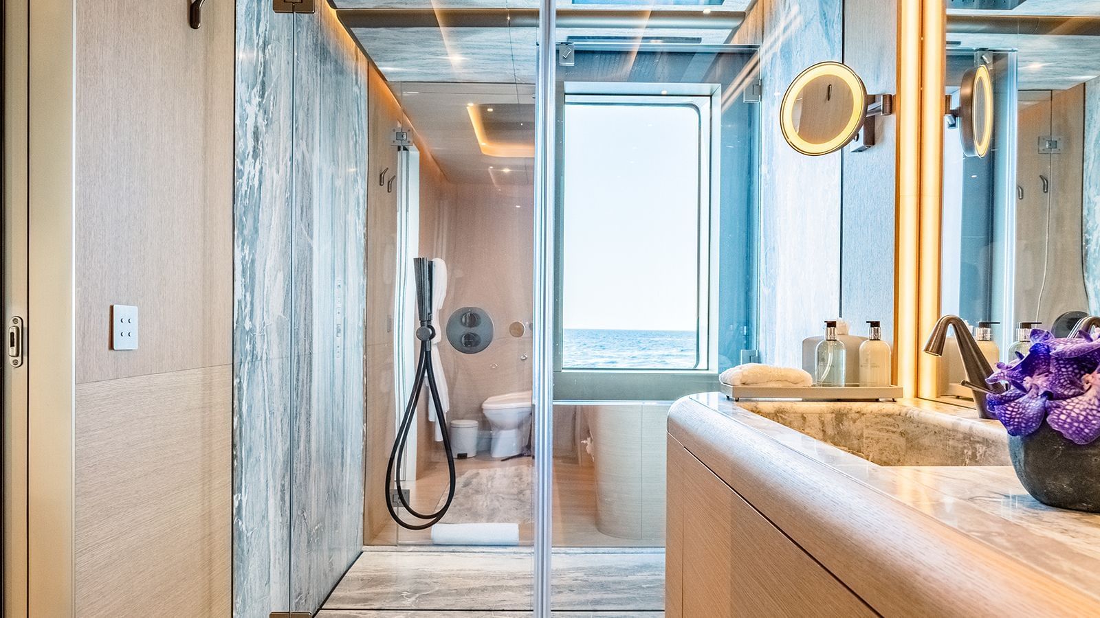 M/Y THIS IS IT Weekly yacht Charter Cannes