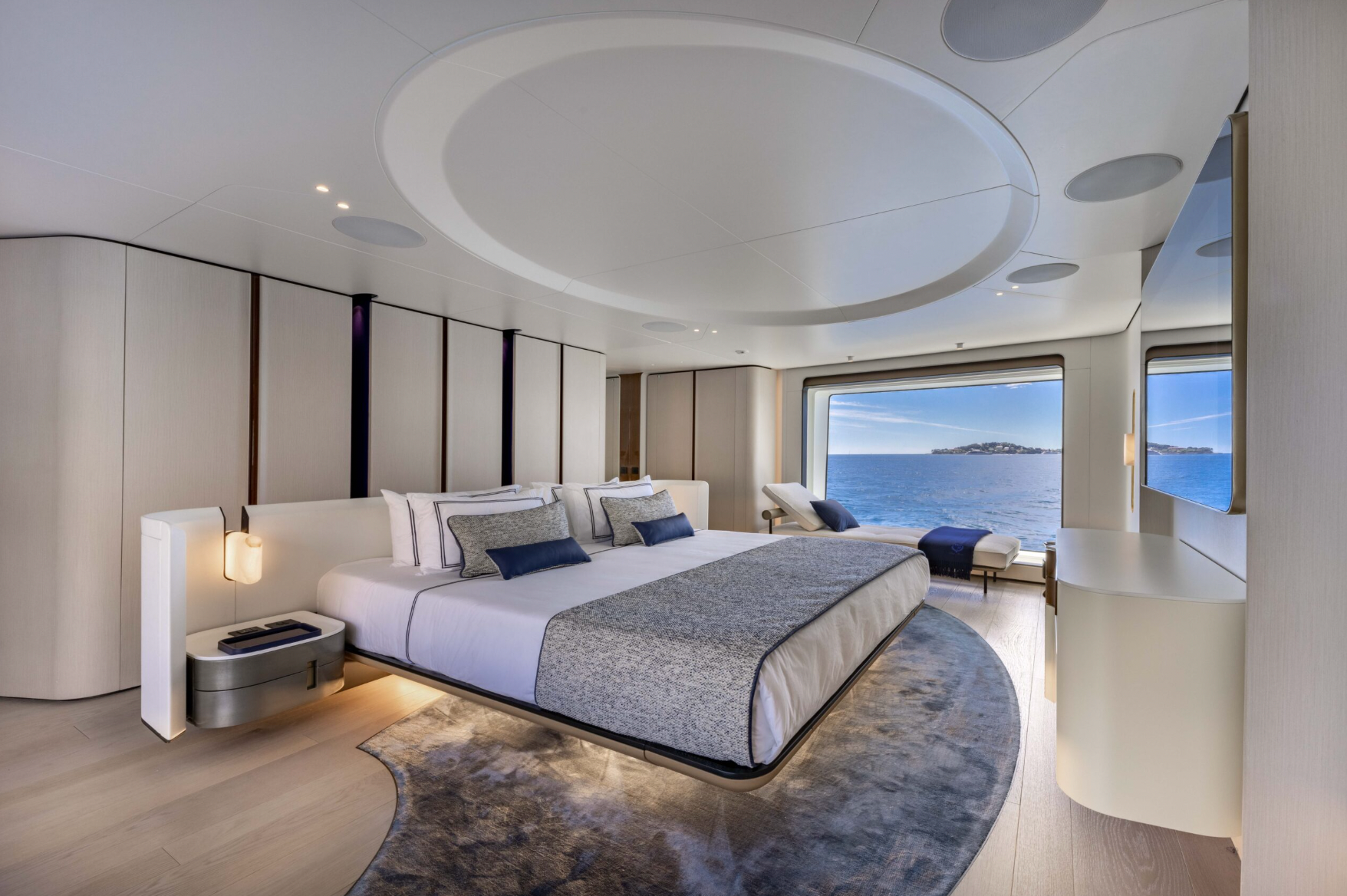 M/Y Ocean One Luxurious Yacht Charter Holiday Cannes