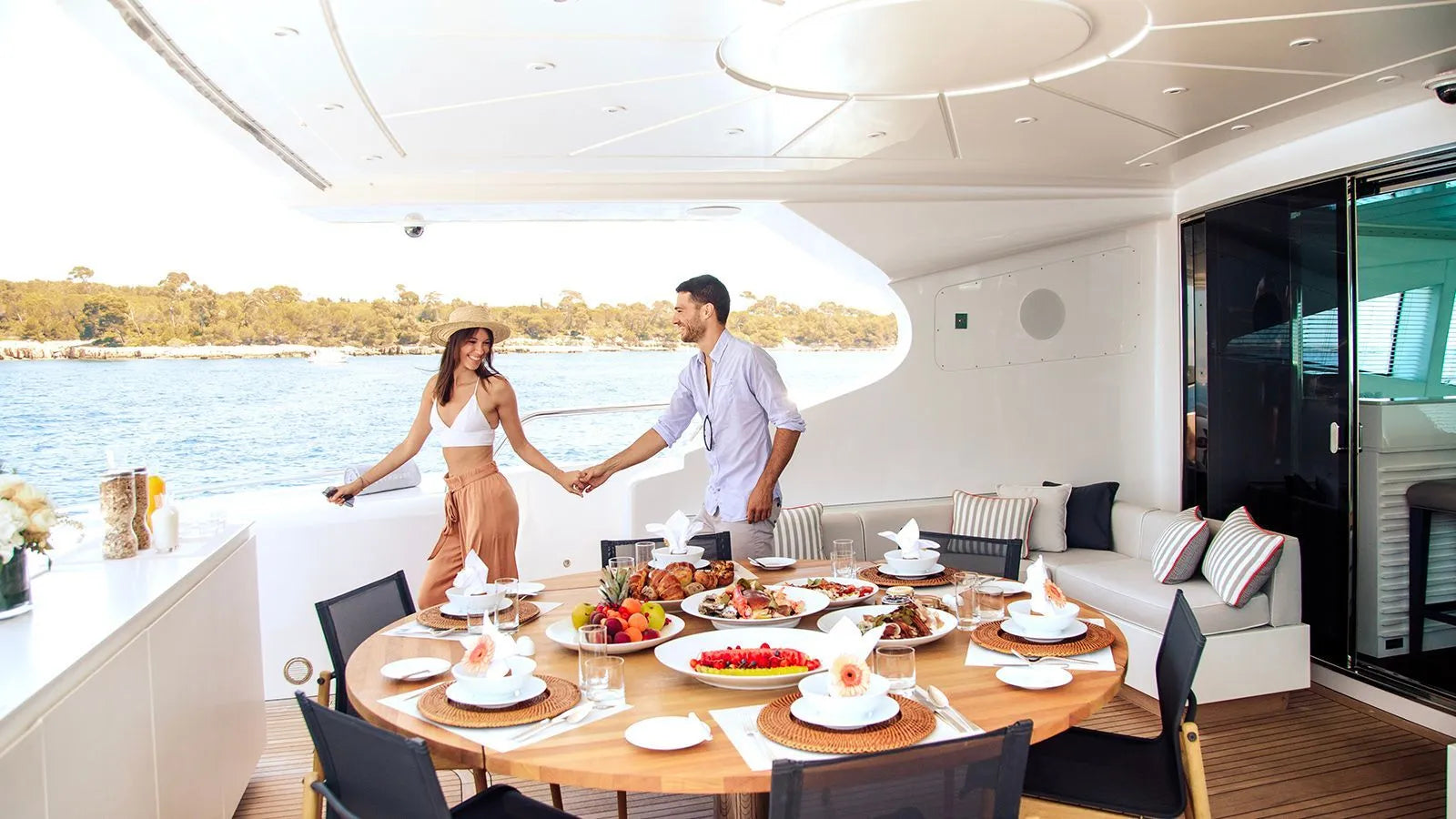 yacht charter prices Cannes France