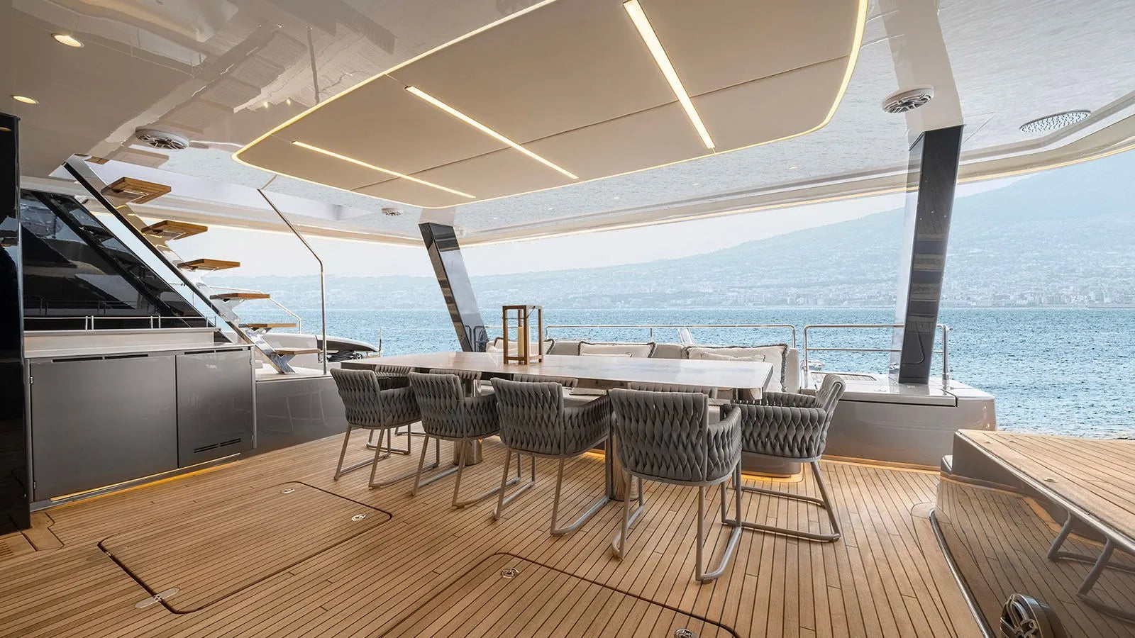 yacht charter cost St Tropez France