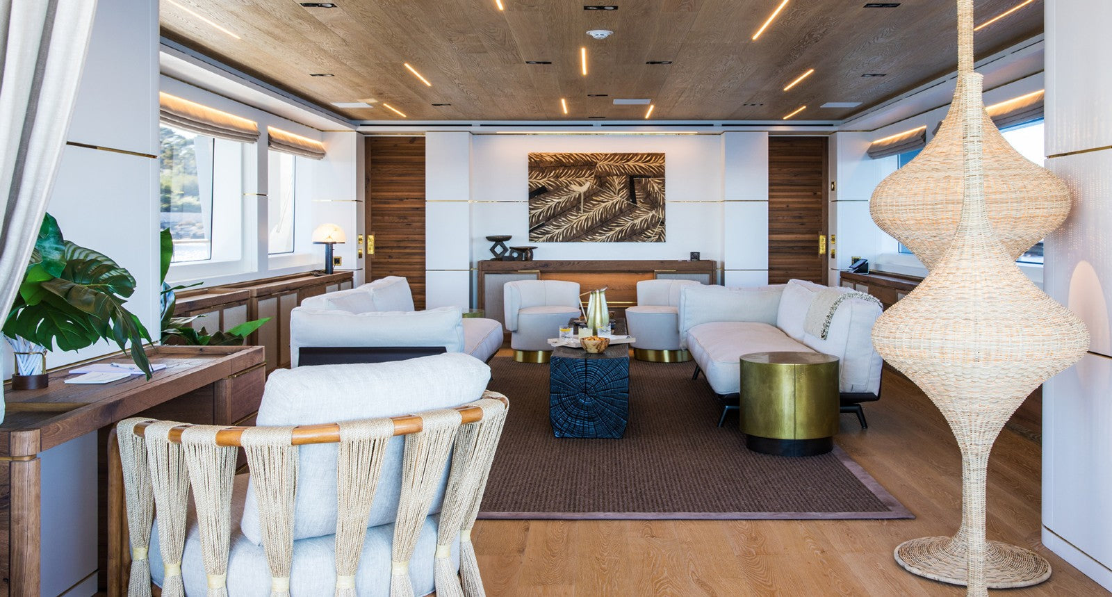 Luxury Motor Yacht Charter Corsica