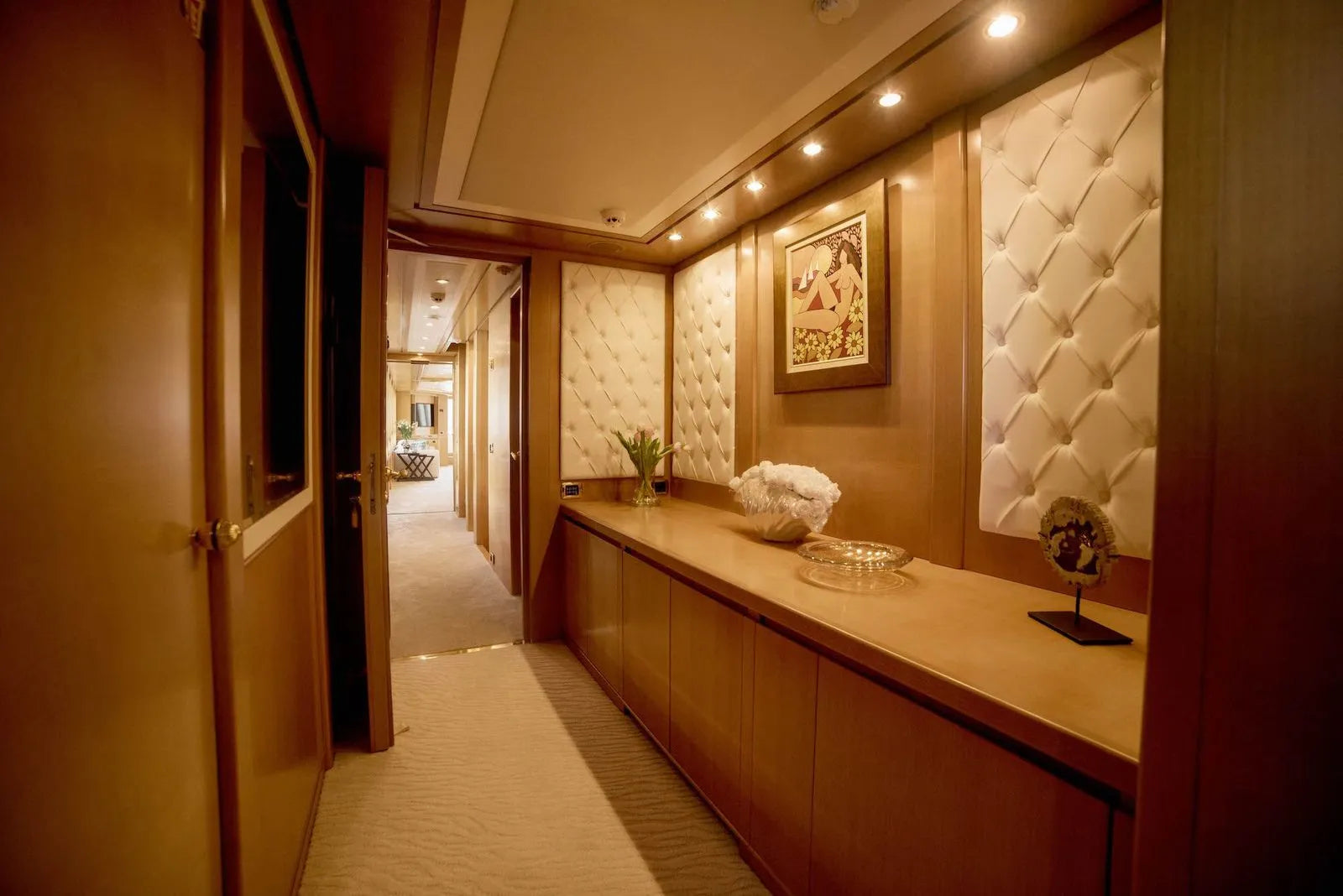 Term yacht Charter Cannes 