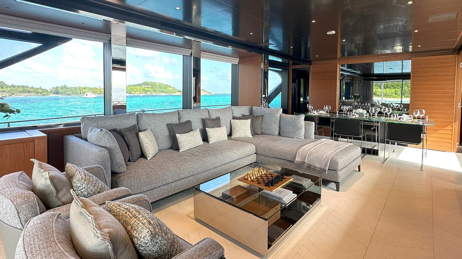 M/Y NOI Cannes Yacht Charter Holiday