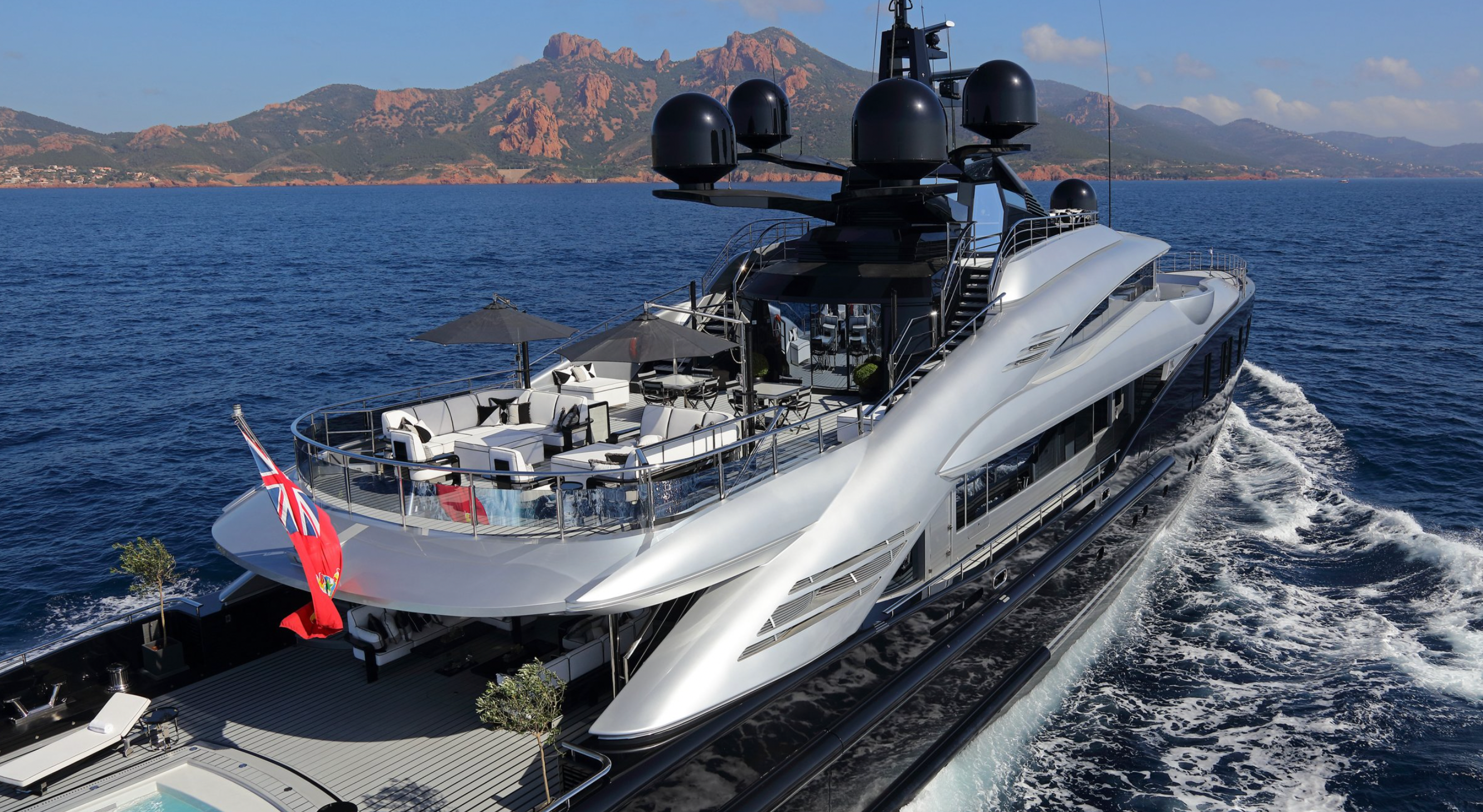 OKTO overnight yacht charter St Tropez France