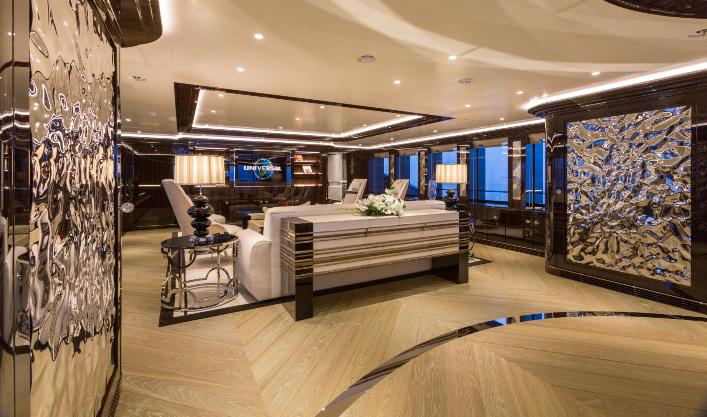 OKTO vacation yacht charter St Tropez France