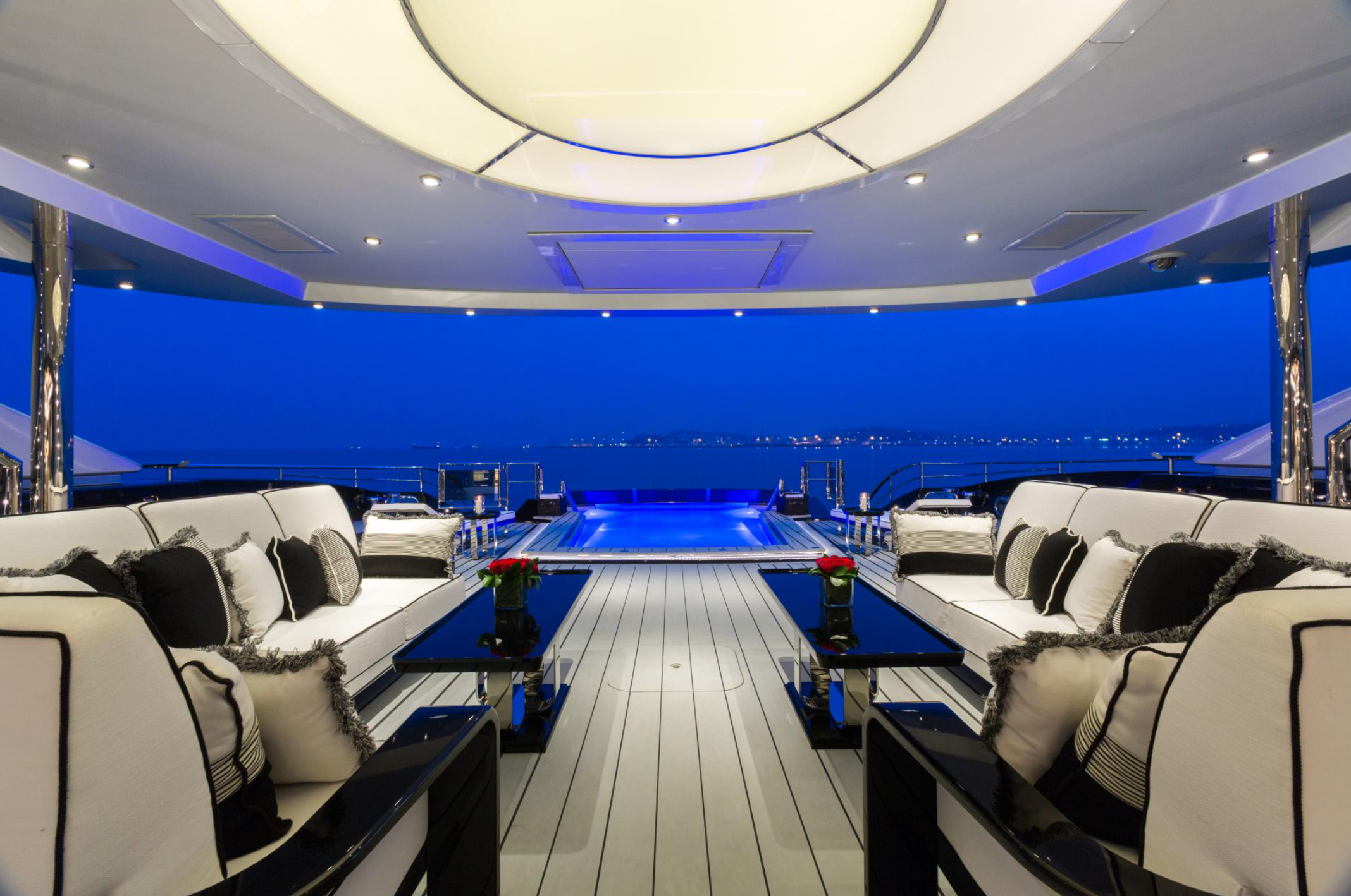 OKTO party yacht Charter St Tropez France
